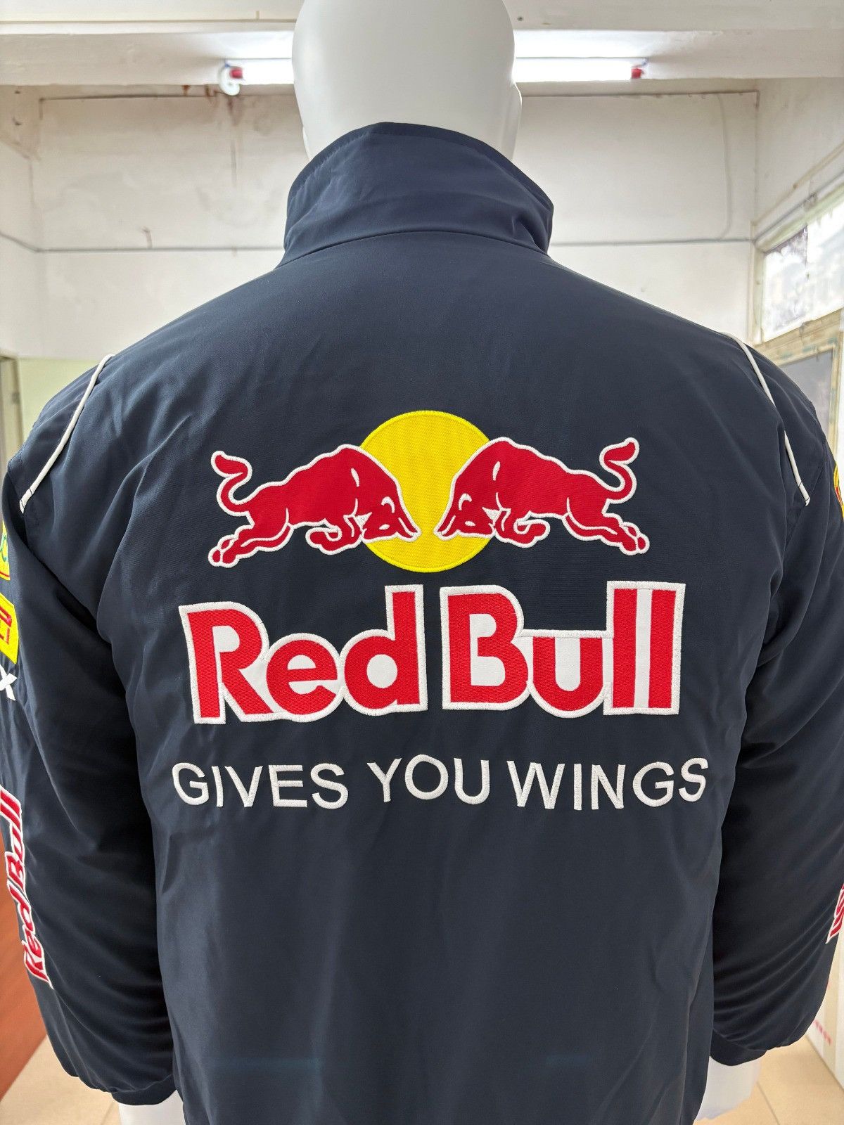 Red Bull Red Bull Racing Jacket Size US M / EU 48-50 / 2 - 5 Thumbnail