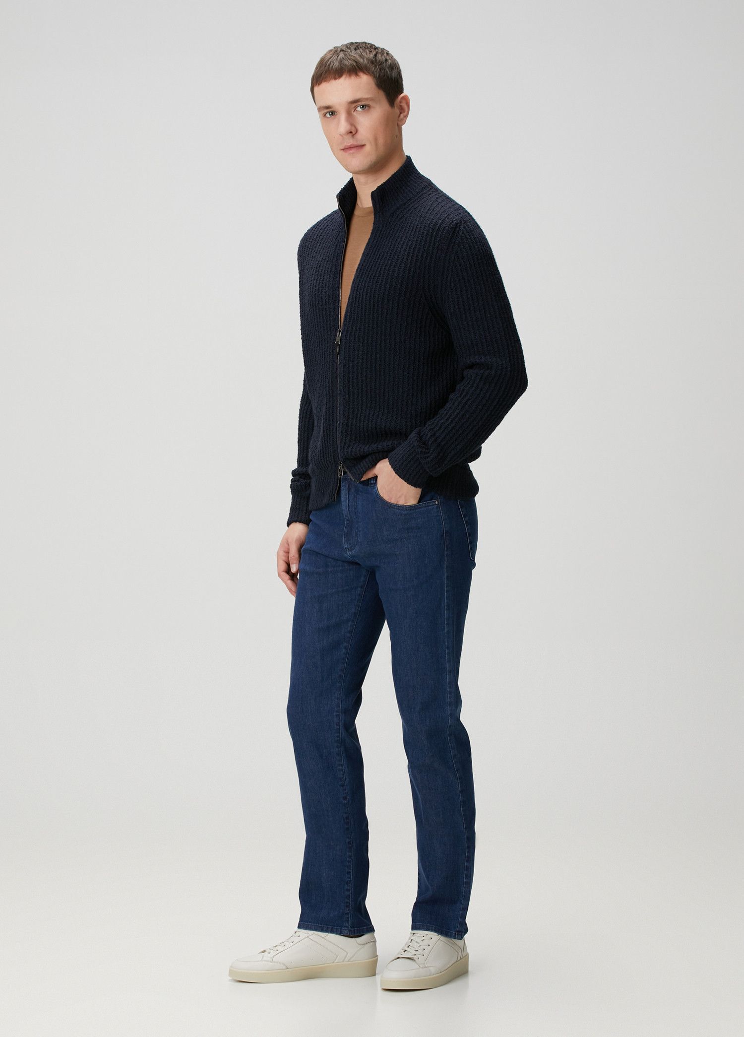 Canali CANALI blue mid rise straight leg jeans Size 34 q Size US 34 / EU 50 - 2 Thumbnail