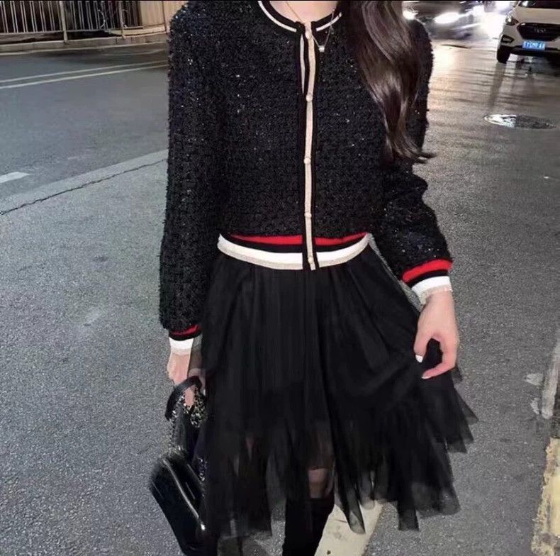 Gucci Gucci Black striped pearl button long-sleeved knitted cardi Size US S / EU 44-46 / 1 - 9 Thumbnail