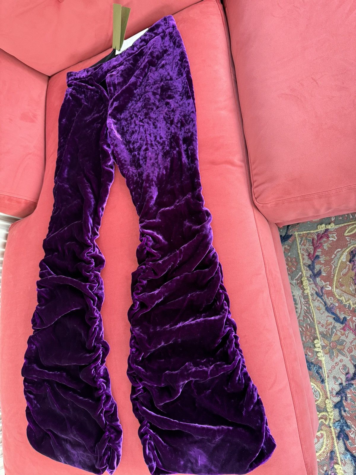 Gucci New Gucci violet velvet flared pants, size L Size 30" / US 8 / IT 44 - 16 Thumbnail