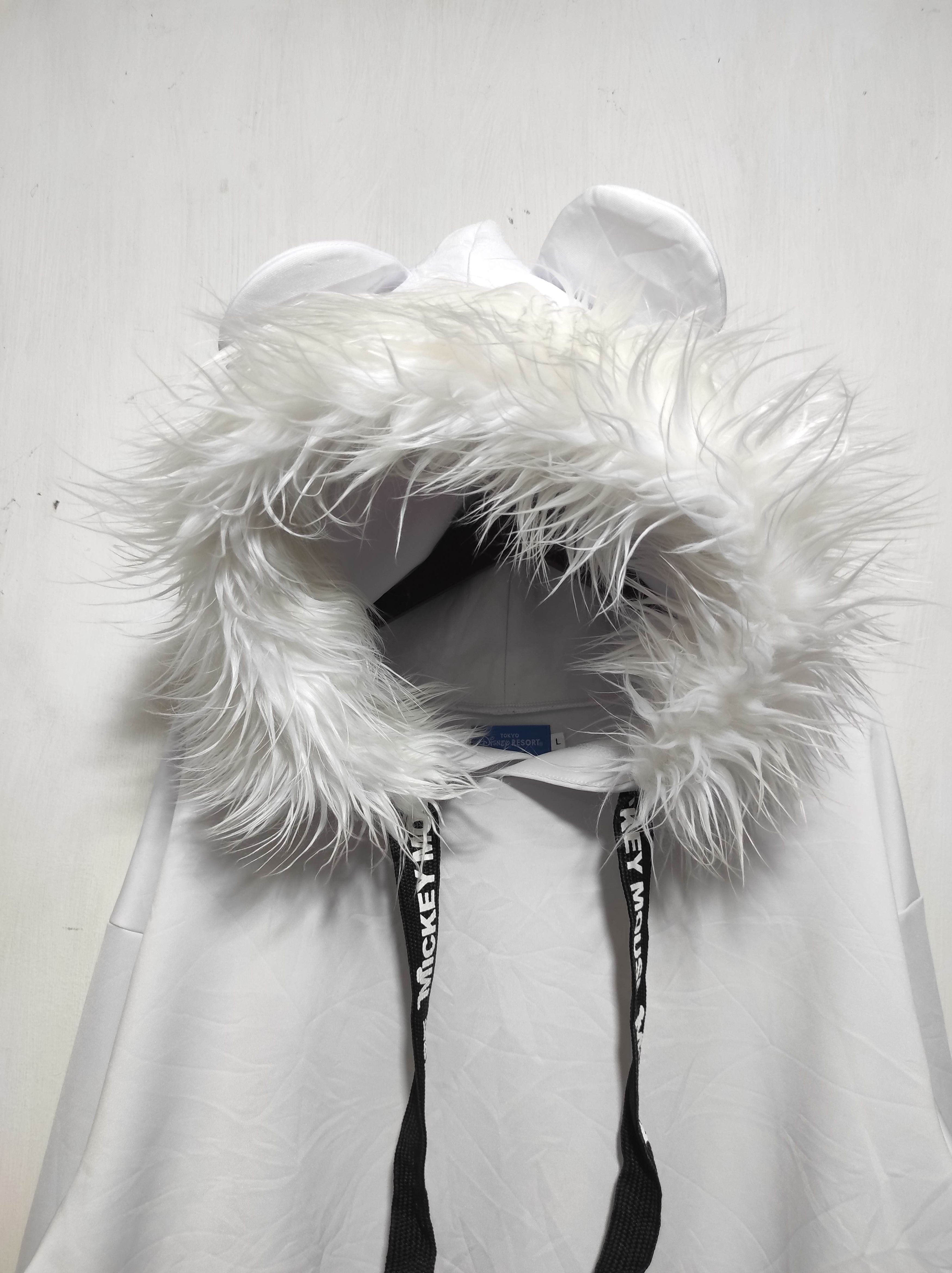 Disney Disney Oversized Fur Hoodie i6w9 LBG style Size US L / EU 52-54 / 3 - 3 Thumbnail