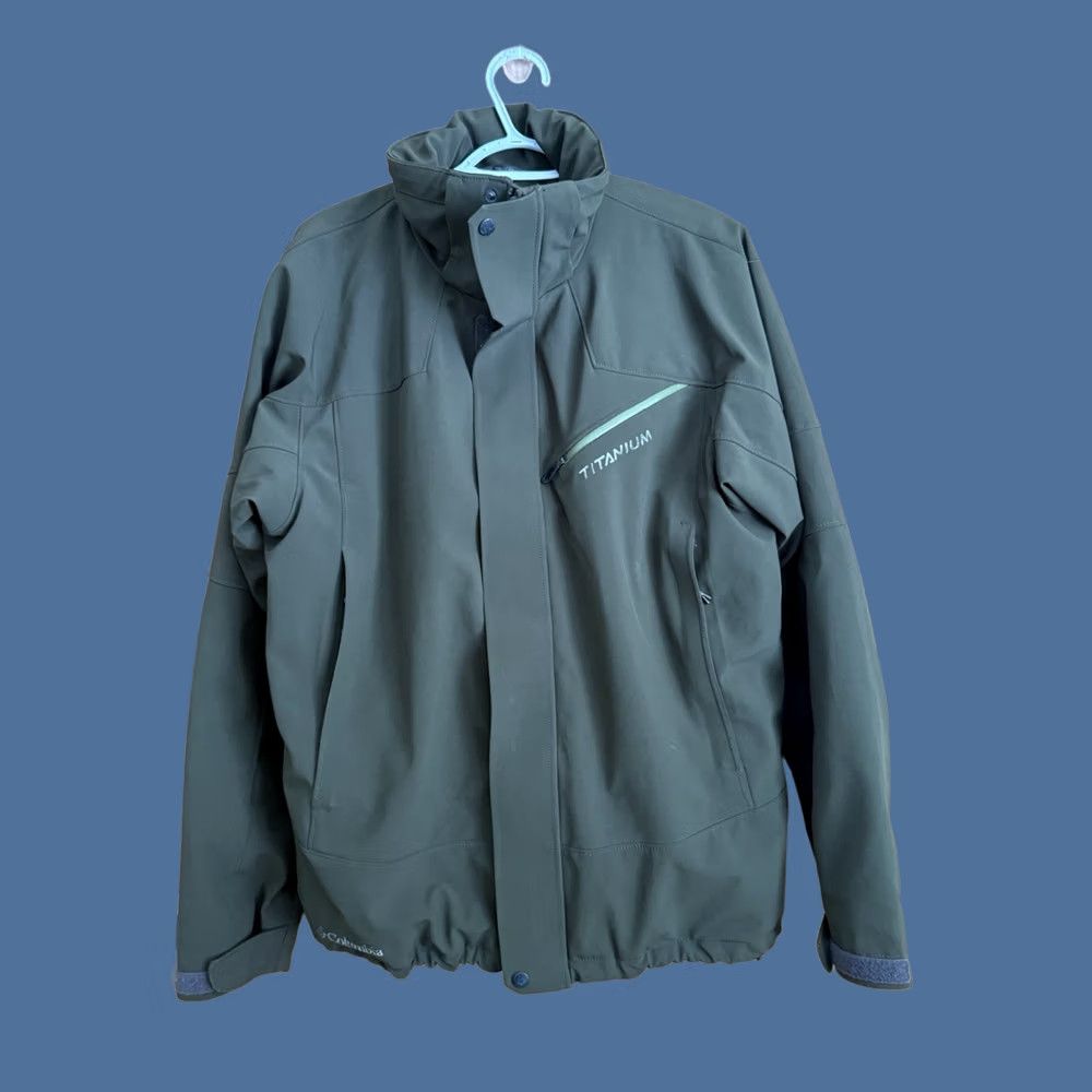 Olive Columbia Titanium 3 in 1 Coat Olive Green Mens Medium Winter Jacket Coat Size US M / EU 48-50 / 2 - 1 Thumbnail