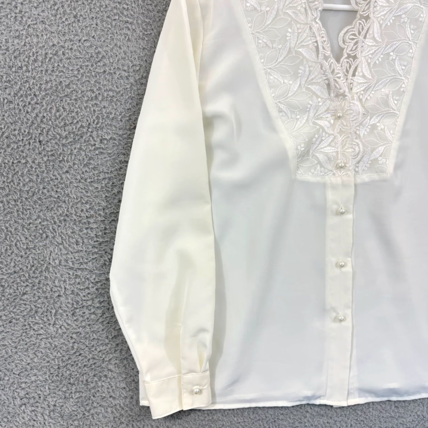 Vintage VINTAGE Sellecca Shirt Womens 12 White Blouse Embroidered 80s Button Lace Top Size XL / US 12-14 / IT 48-50 - 4 Thumbnail
