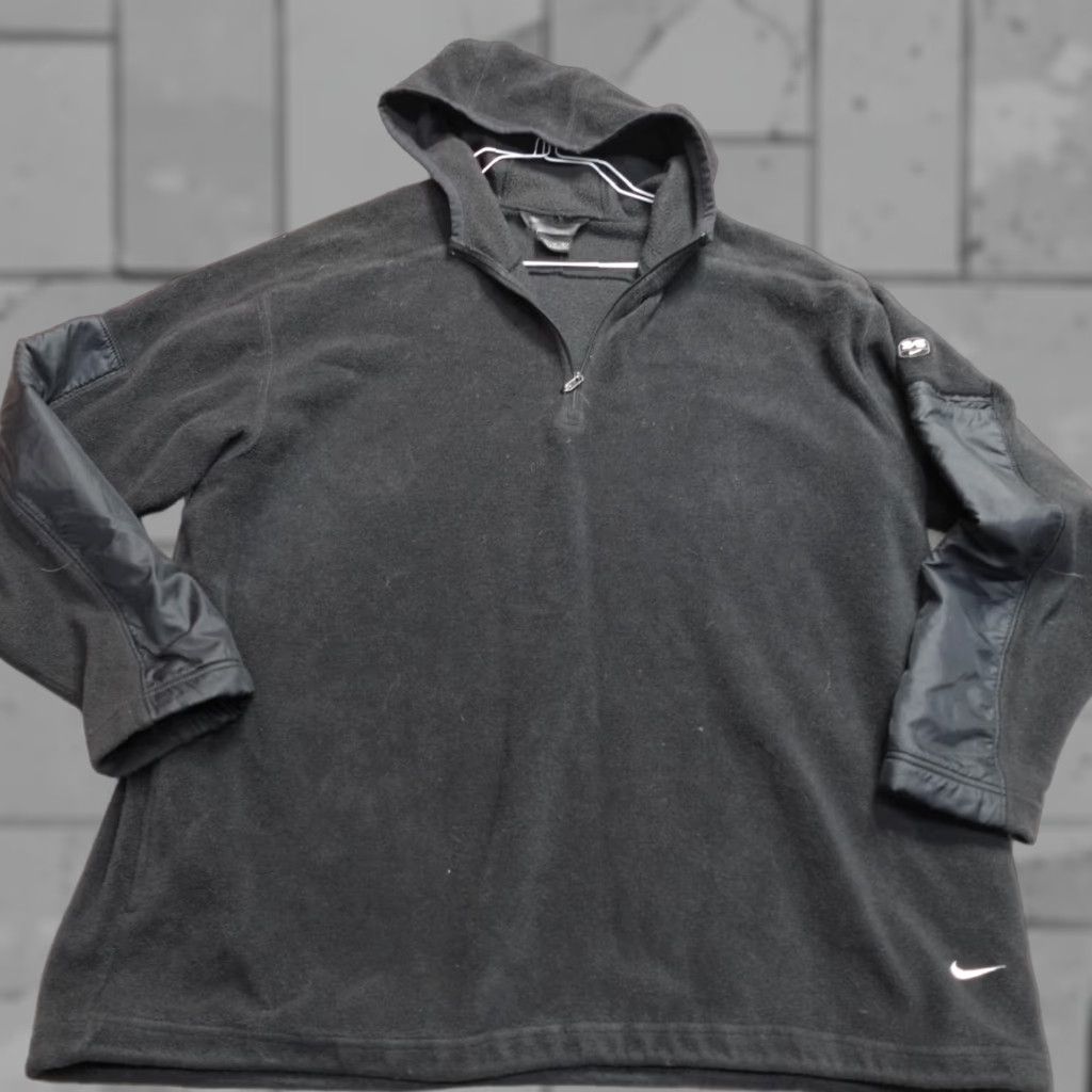 Nike VINTAGE Nike Hoodie XL Black Fleece 1/4 Zip Embroidered Mens Size US XL / EU 56 / 4 - 1 Thumbnail