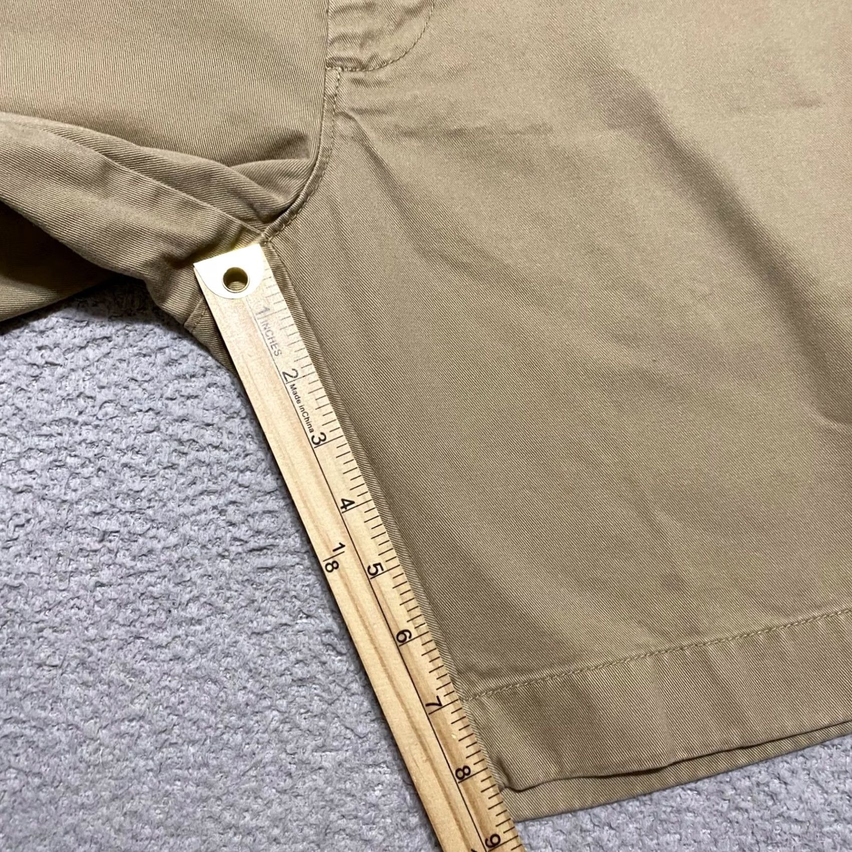 J.Crew J.CREW Beige Chino Shorts 8" Inseam Mid Rise Pockets Casual Men's 35 Regular Flat Front Cotton ShortS Size US 35 - 5 Thumbnail