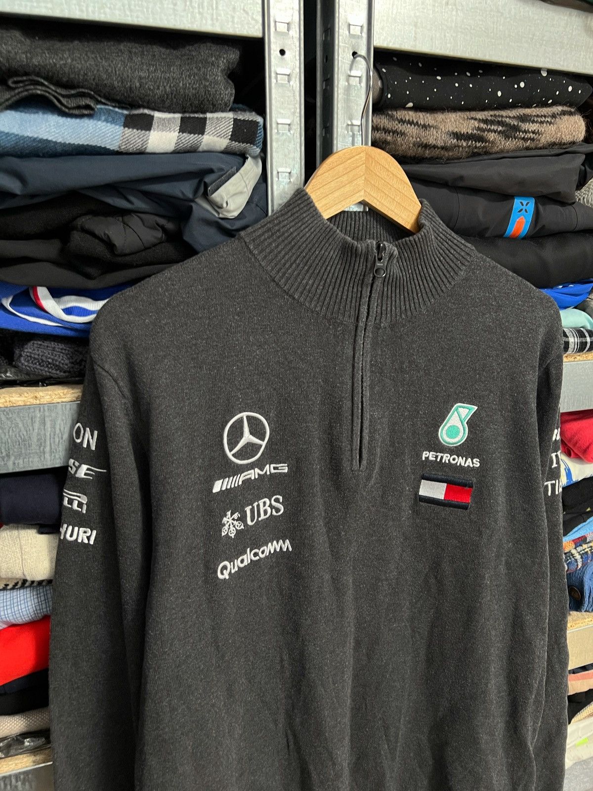 Mercedes-Benz Mercedes AMG Petronas Racing F1 Formula Knitted Zip Sweater Size US L / EU 52-54 / 3 - 2 Thumbnail