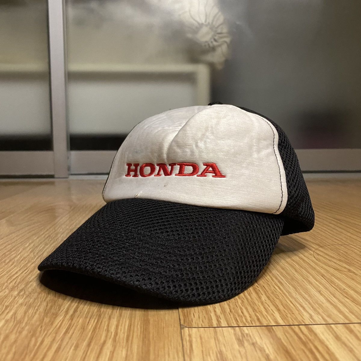 Honda × Vintage Vintage Honda Logo Trucker Hat Size ONE SIZE - 1 Thumbnail