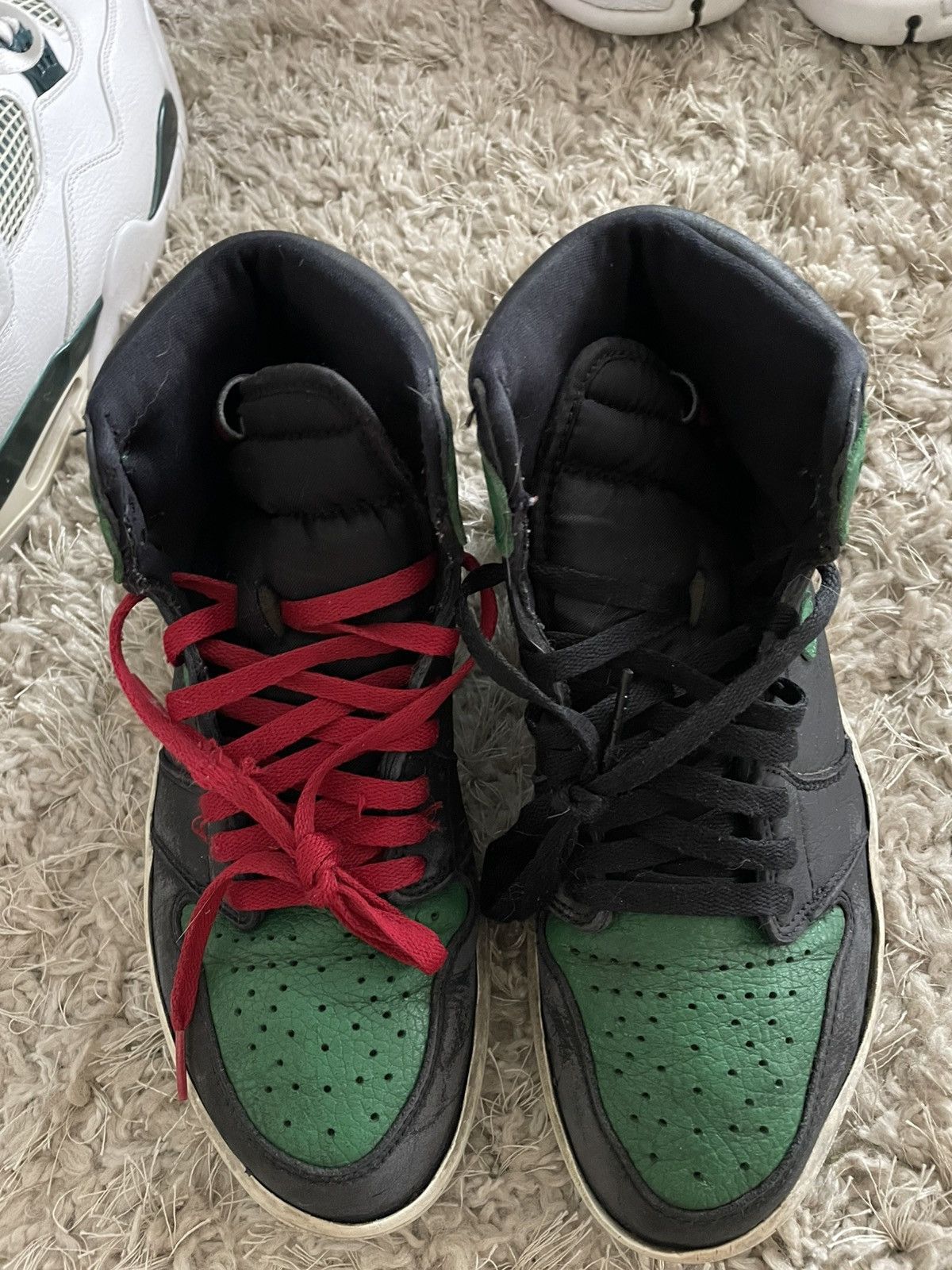 Jordan Brand Jordan 1 Pine Green 2.0 Size US 9 / EU 42 - 6 Thumbnail