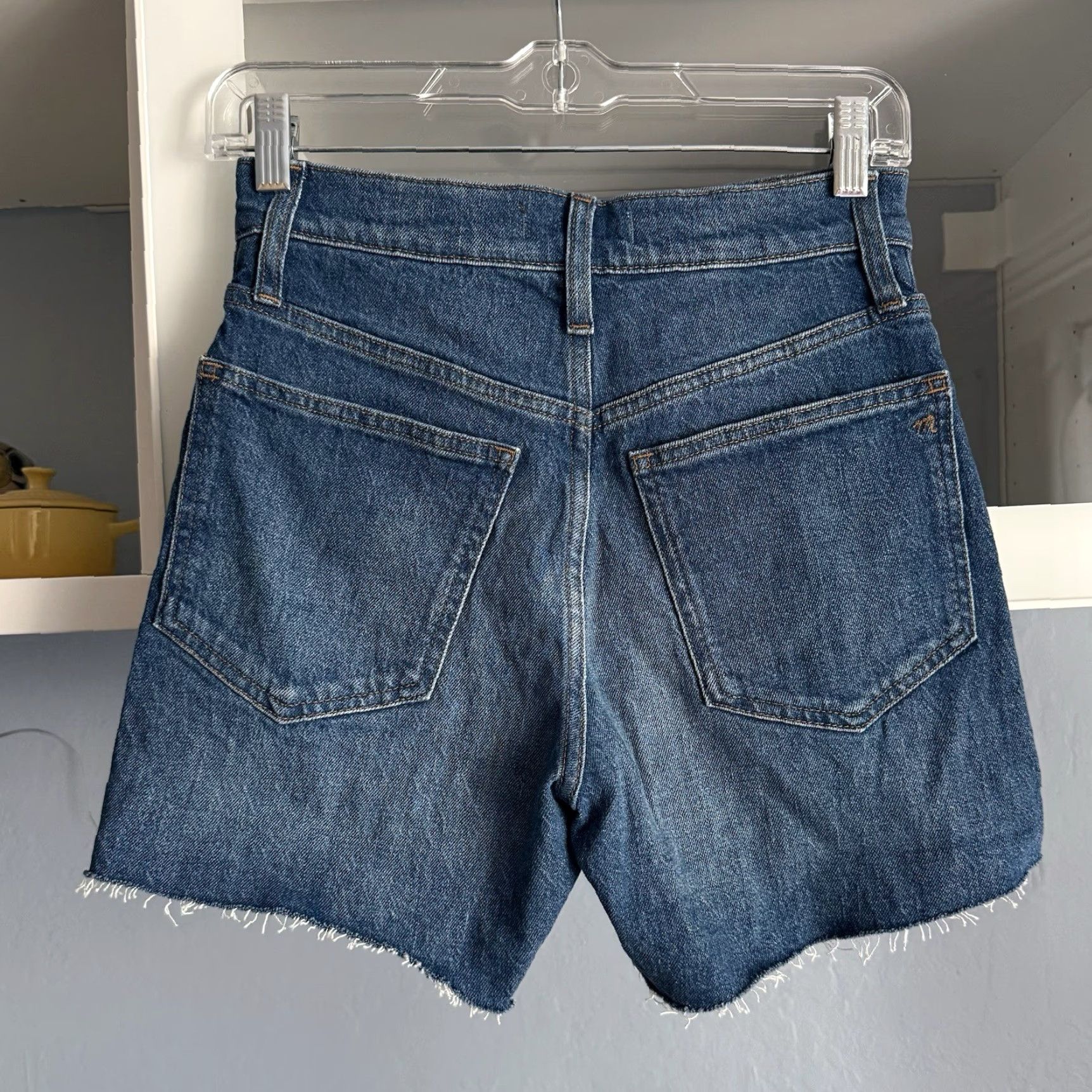 Madewell Madewell The Perfect Long Jean Short Lanewood Wash Size 24 Jeans Vintage No? Skip—Use Non-Vintage Size 42" / US 20 - 2 Thumbnail