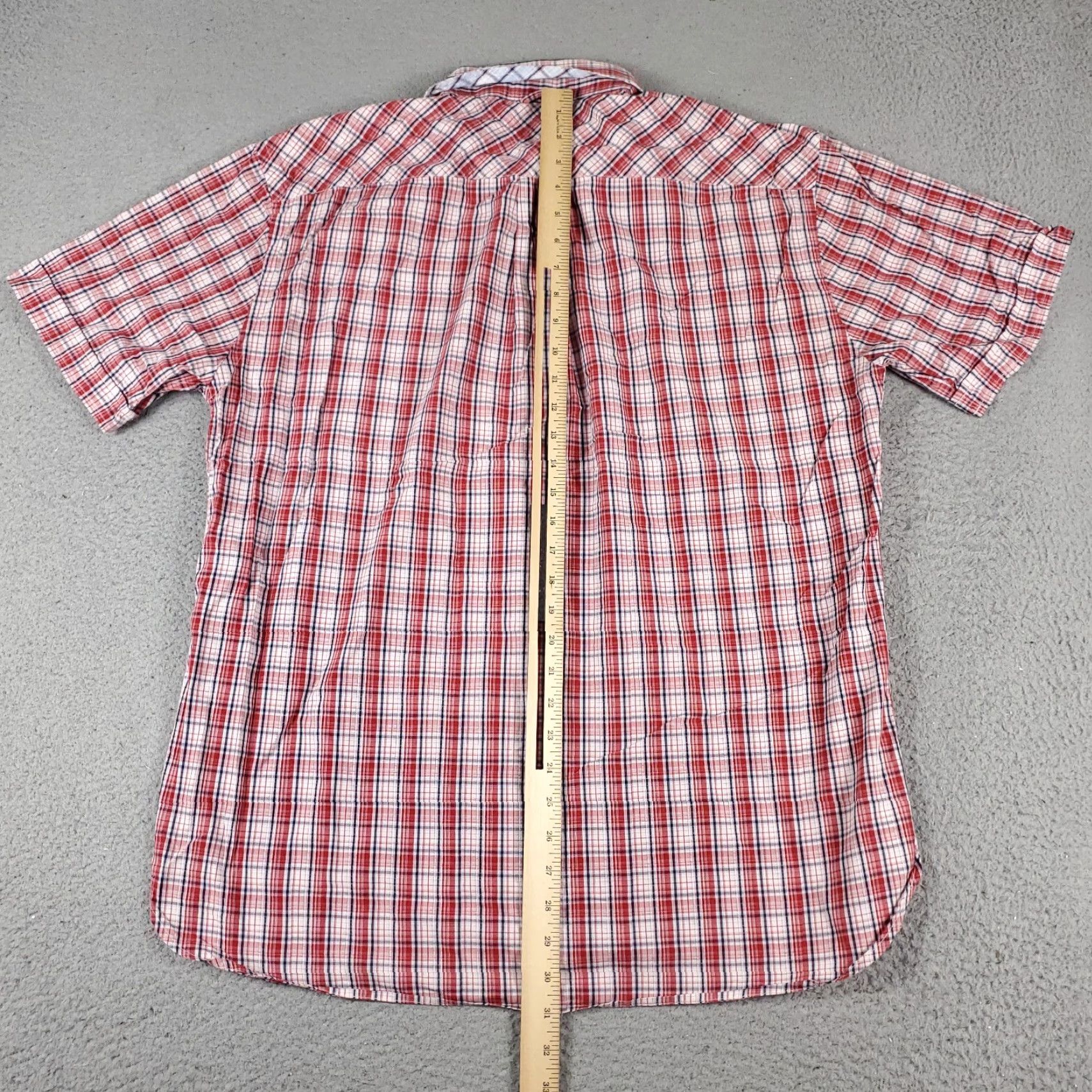Tommy Hilfiger Tommy Hilfiger Red Plaid Button-Up Shirt Mens Large Short Sleeve Classic Size US L / EU 52-54 / 3 - 4 Thumbnail