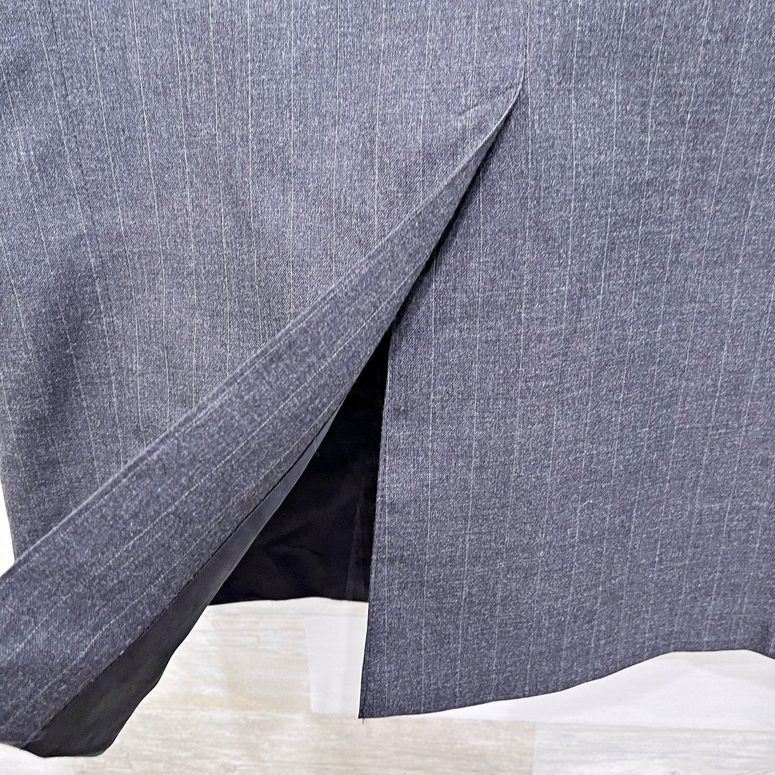 Brooks Brothers Brooks Brothers Wool Pinstripe Suit Gray Pleatetd 41R Size 40R - 8 Thumbnail