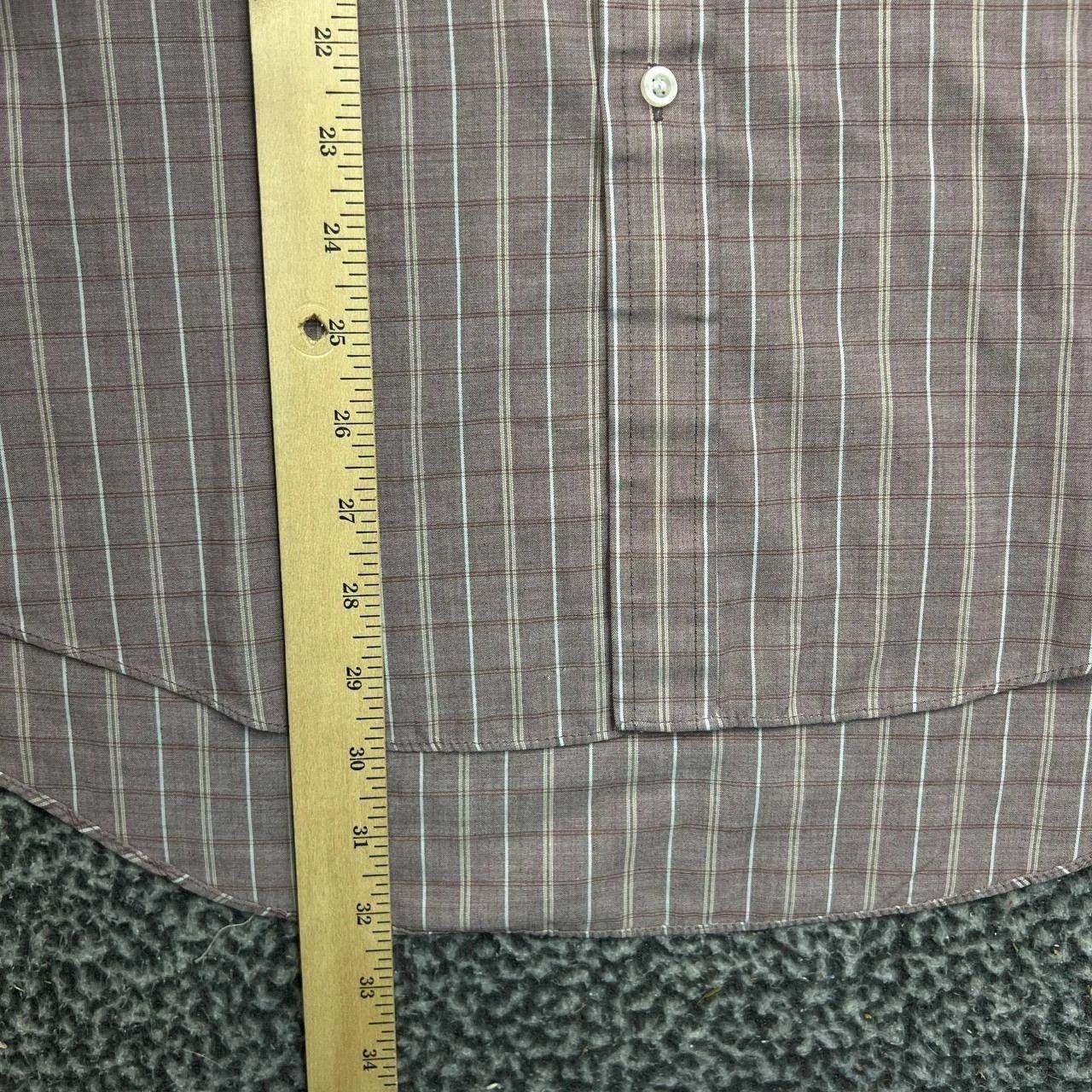 Van Heusen Van Heusen Button Down Men 16 1/2 34-35 Brown Plaid Collared Size US L / EU 52-54 / 3 - 6 Thumbnail