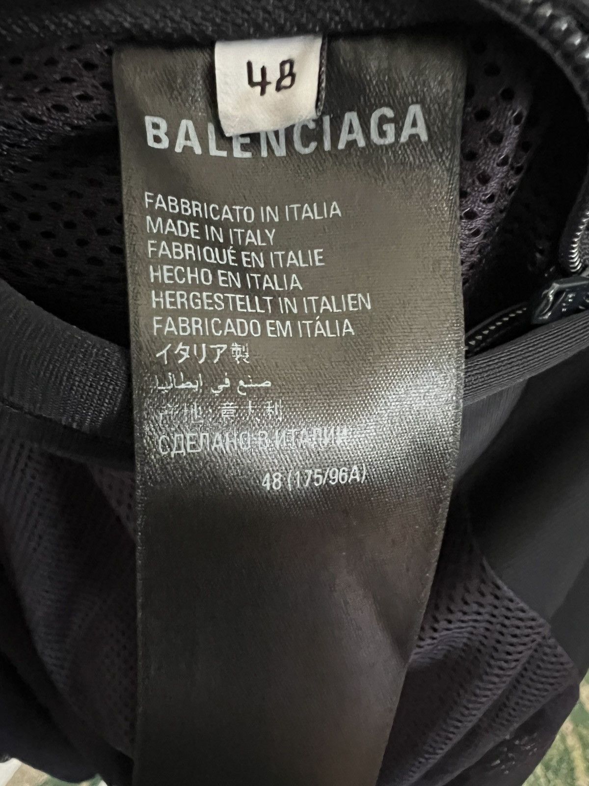 Balenciaga Balenciaga Track Suit Jacket - Garde-Robe Size US M / EU 48-50 / 2 - 8 Thumbnail