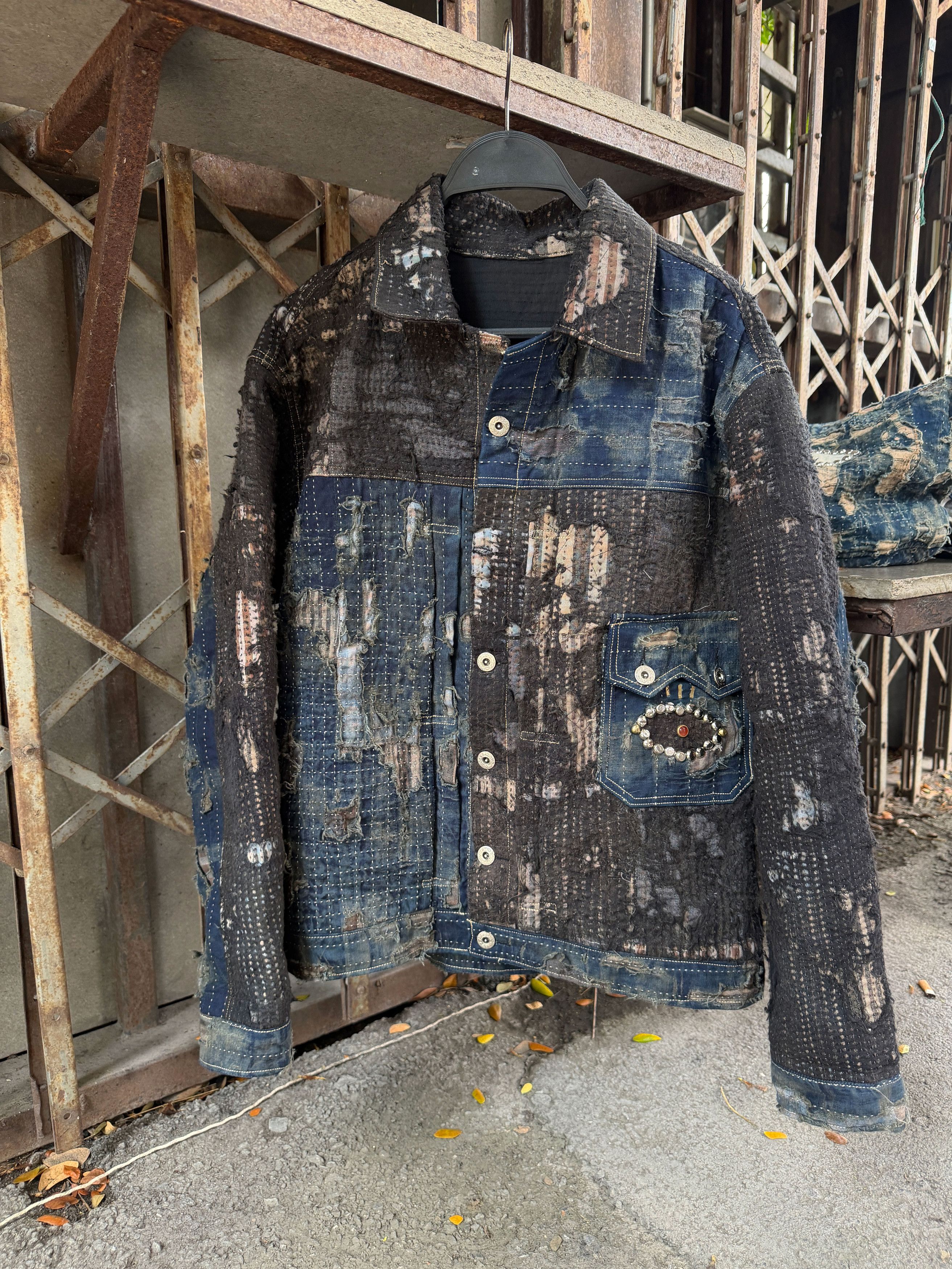 Japanese Brand 1/1 Boro Patchwork Denim Jacket Size US L / EU 52-54 / 3 - 1 Thumbnail