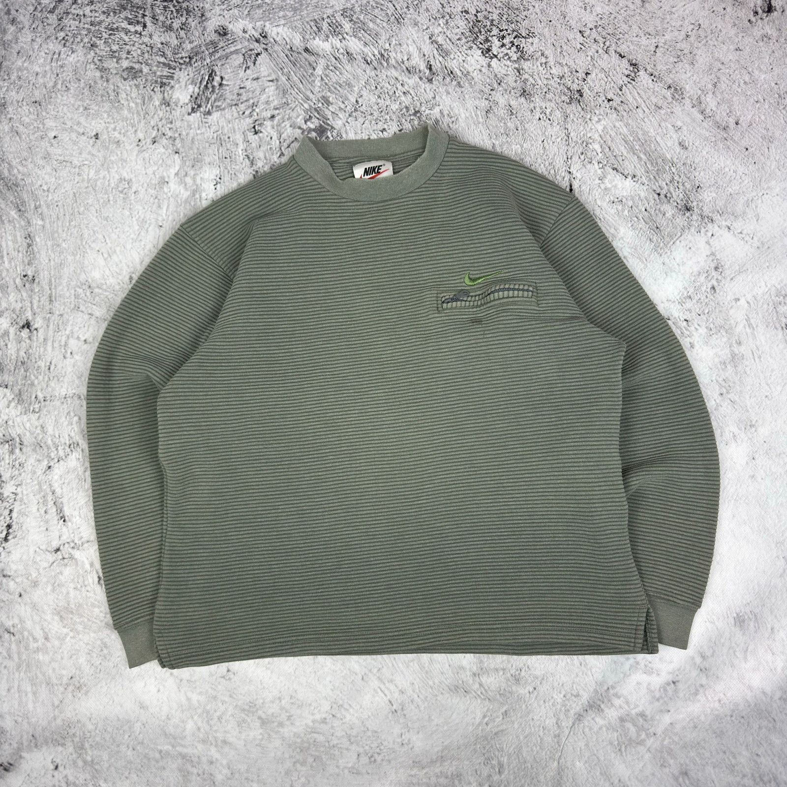 Nike Nike Men's Green Knit Swoosh Streetwear Pullover Sweater XL Size US XL / EU 56 / 4 - 1 Thumbnail
