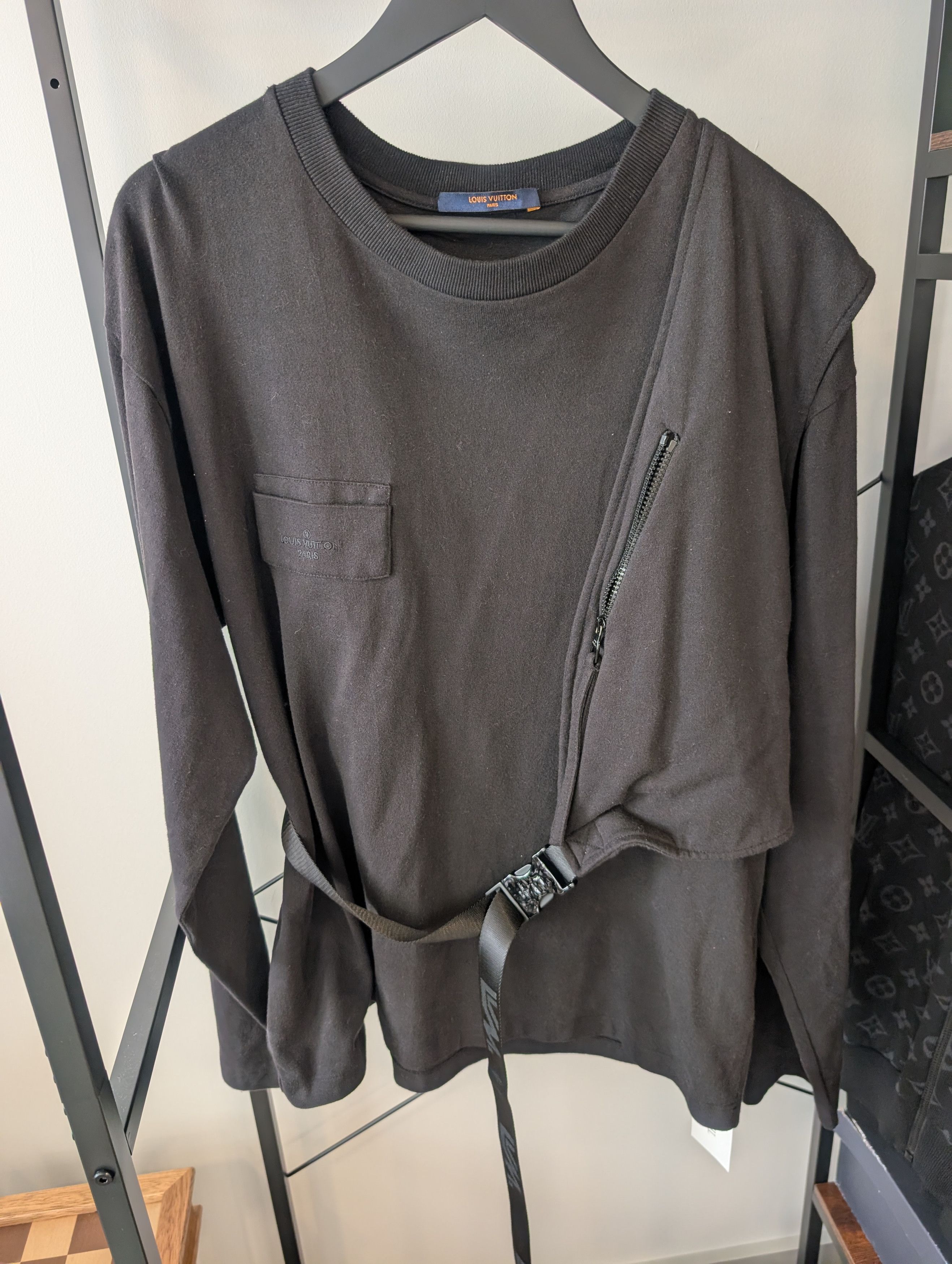 Louis Vuitton Louis Vuitton tactical long sleeve sweatshirt Size US L / EU 52-54 / 3 - 1 Thumbnail
