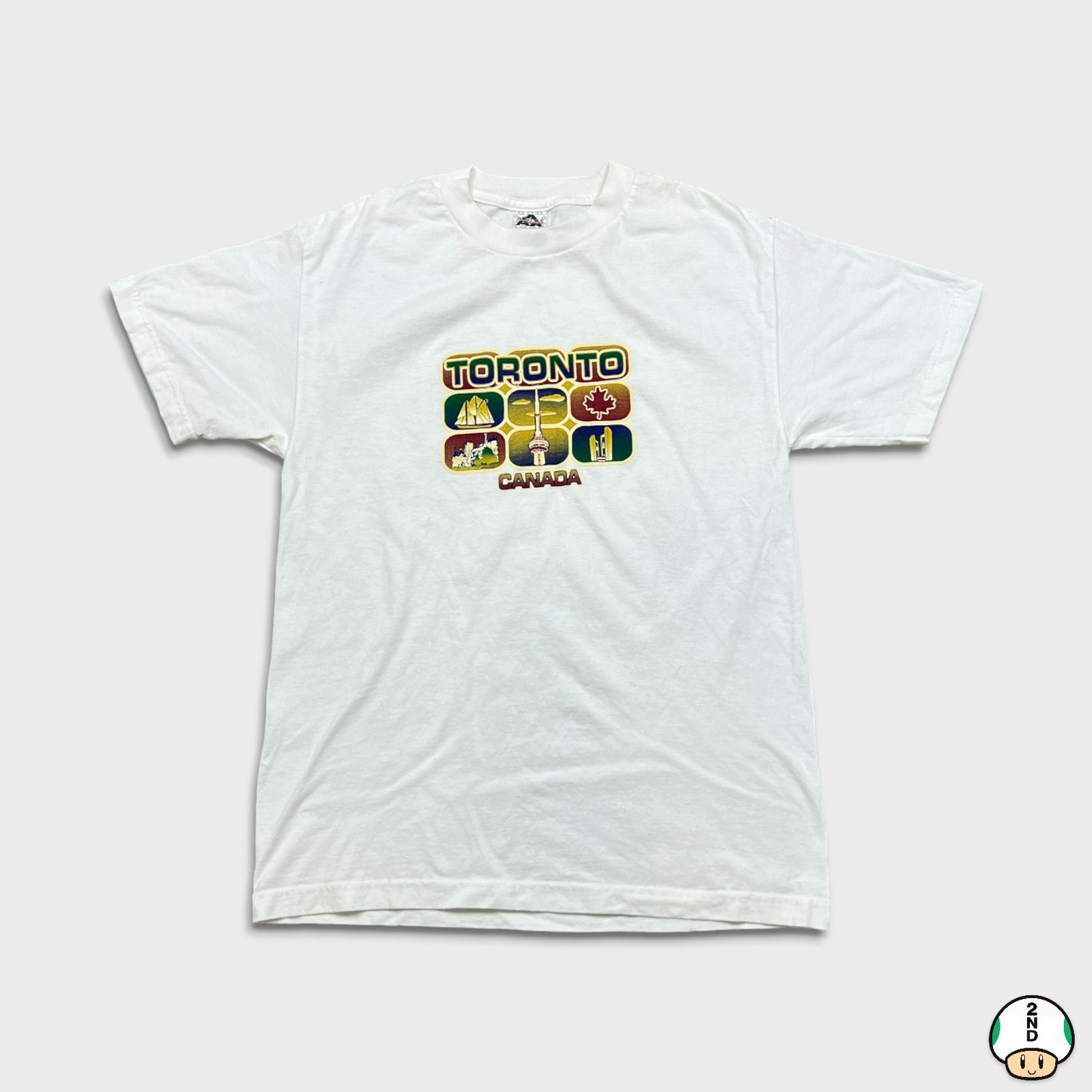 AAA × Vintage Vintage Y2K Toronto Canada T Shirt Medium White CN Tower Tee Size US M / EU 48-50 / 2 - 1 Thumbnail