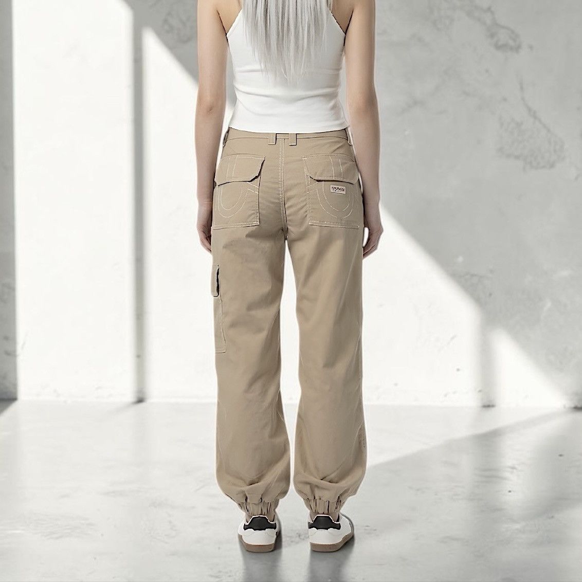 Lucky Brand True Religion Women’s Bobby Baggy Tan Cargo Joggers Sz M Size 34" / US 12 / IT 48 - 4 Thumbnail