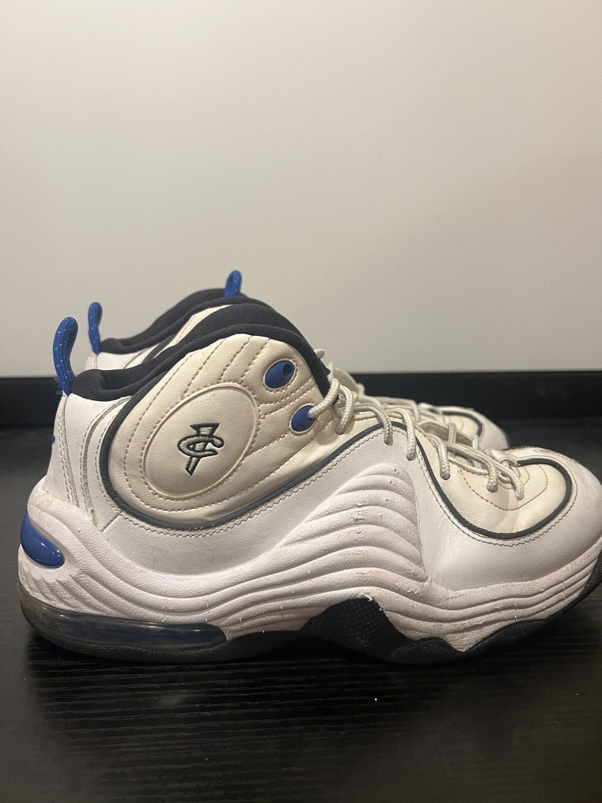 Nike SIZE 9 MEN - Nike Air Penny 2 'Home' Size US 9 / EU 42 - 3 Thumbnail