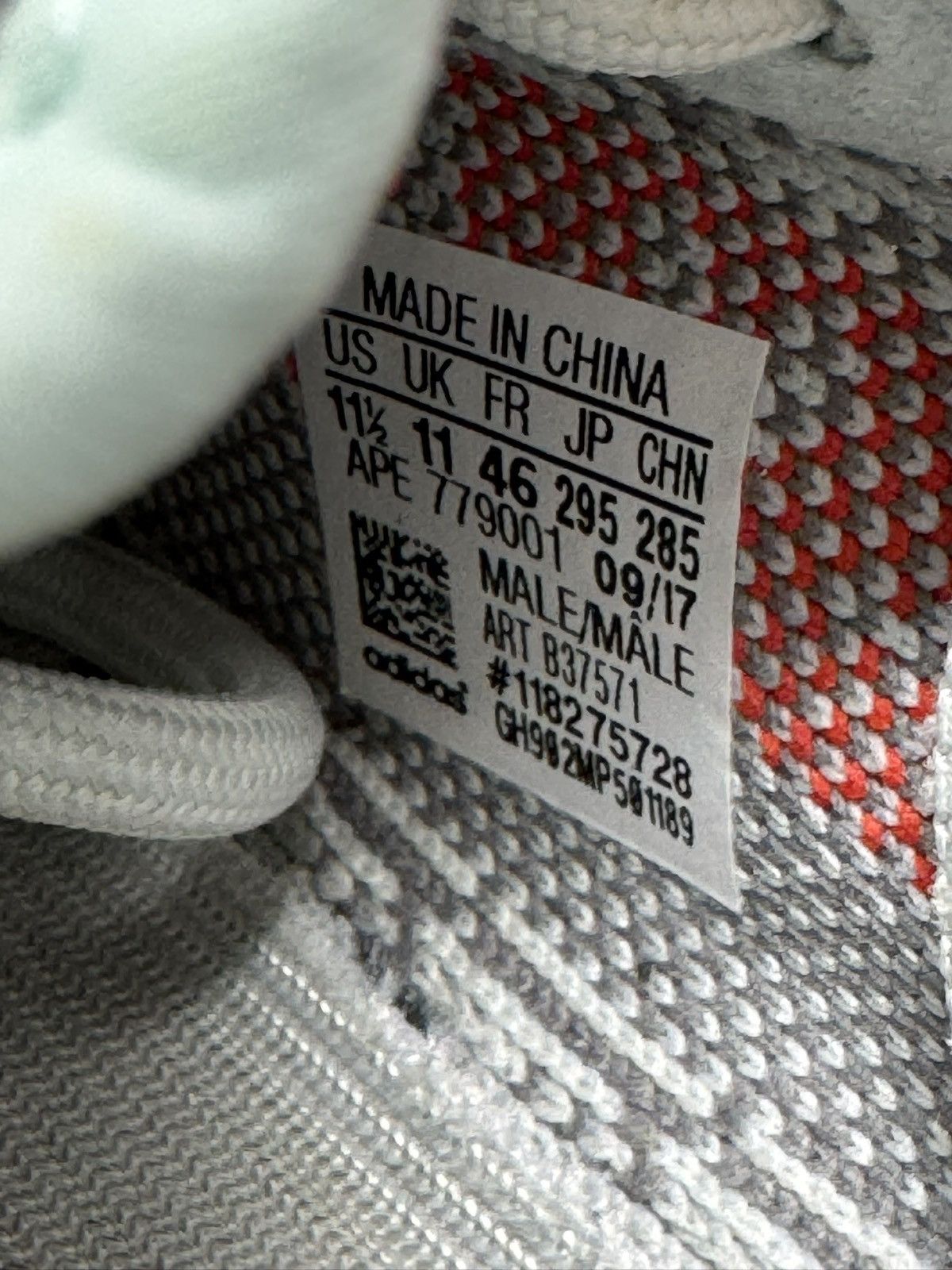 Adidas Yeezy Boost 350 V2 Blue Tint 2017 Size US 11.5 / EU 44-45 - 10 Thumbnail