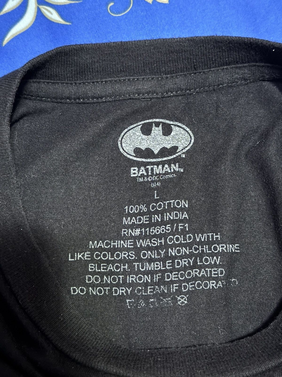 DC Comics × Vintage Batman big logo Size US L / EU 52-54 / 3 - 3 Thumbnail