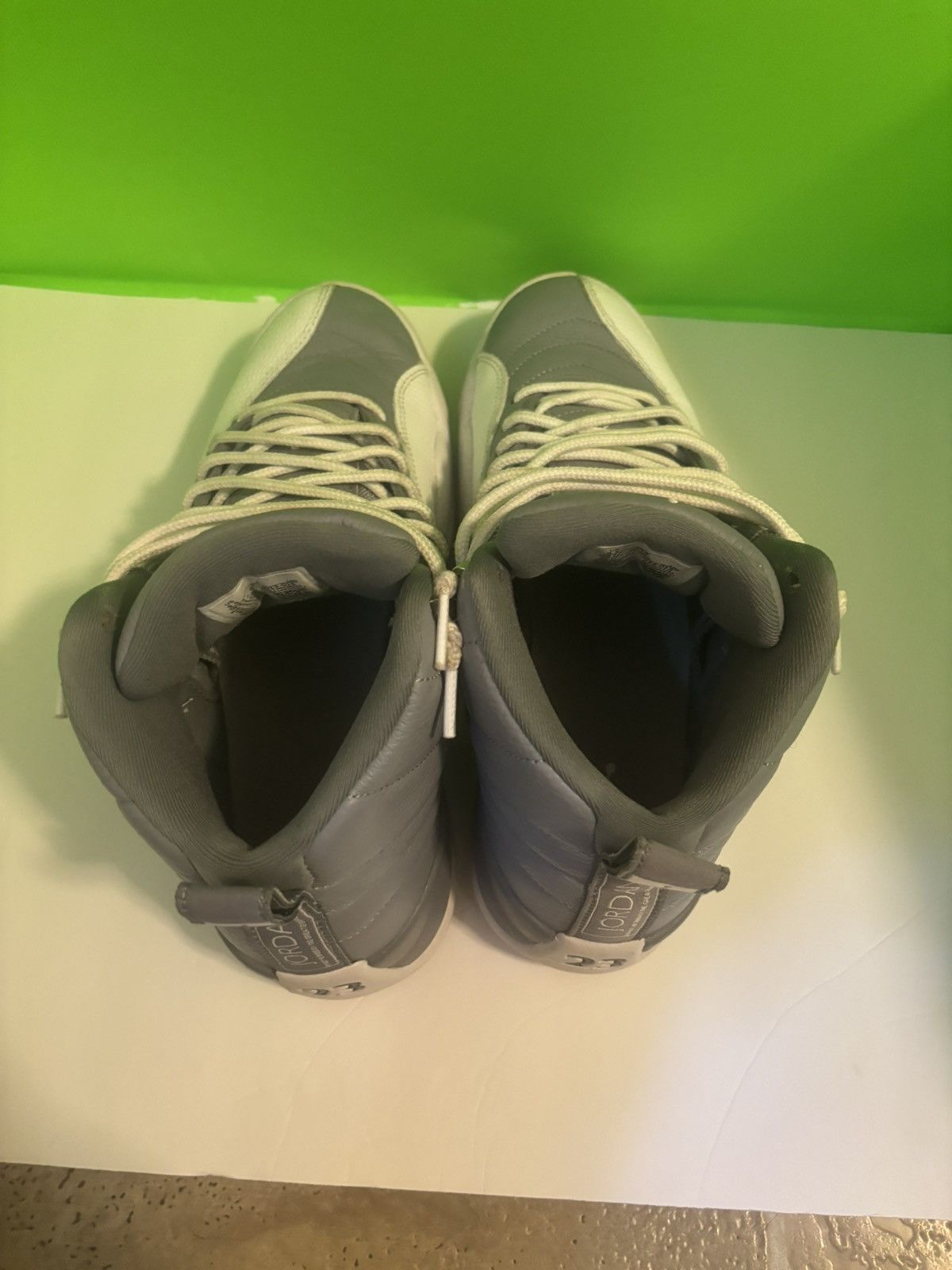 Jordan Brand Jordan 12 Stealth Size US 9.5 / EU 42-43 - 3 Thumbnail