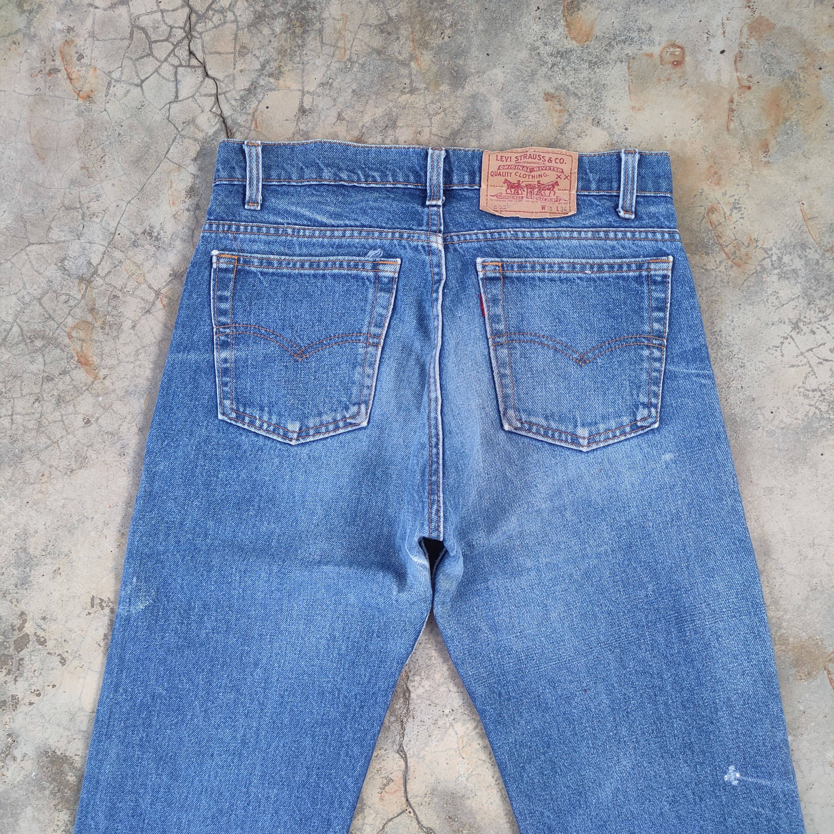 Levi's Vintage Clothing W30 VINTAGE LEVI'S 505 FADED DISTRESSED RIPPED JEANS PANTS Size US 30 / EU 46 - 10 Thumbnail