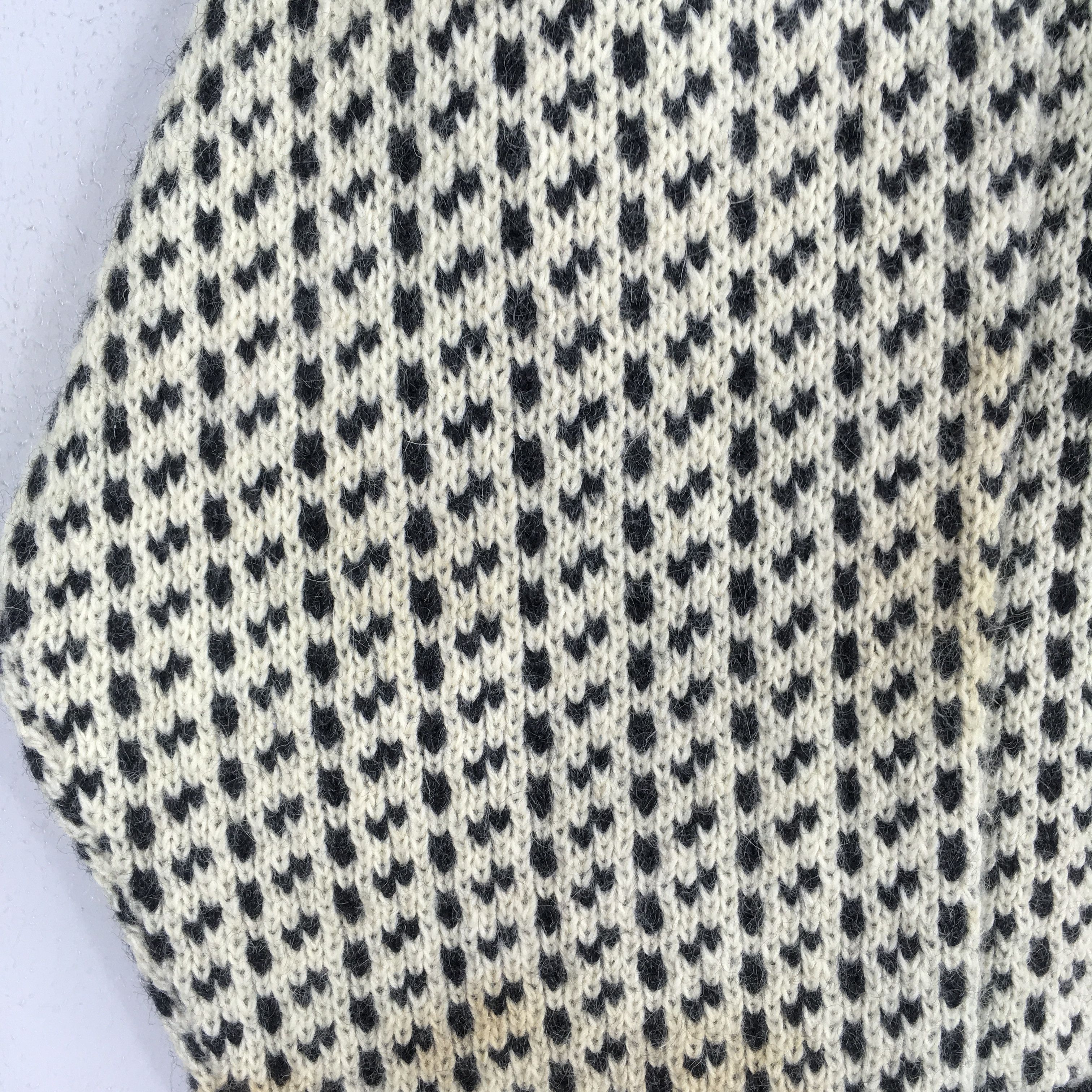 L.L. Bean Vintage 90's LL Bean Usa White Black Wool Sweatshirt - 604 Size US L / EU 52-54 / 3 - 7 Thumbnail
