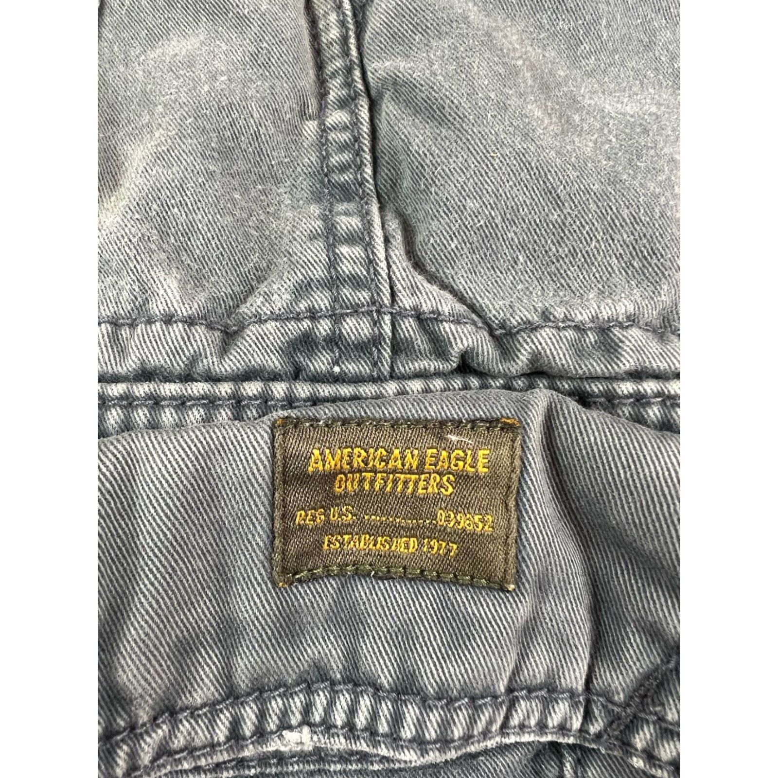American Eagle Outfitters VINTAGE Mens American Eagle Cargo Shorts Blue 32 Size US 32 / EU 48 - 5 Thumbnail
