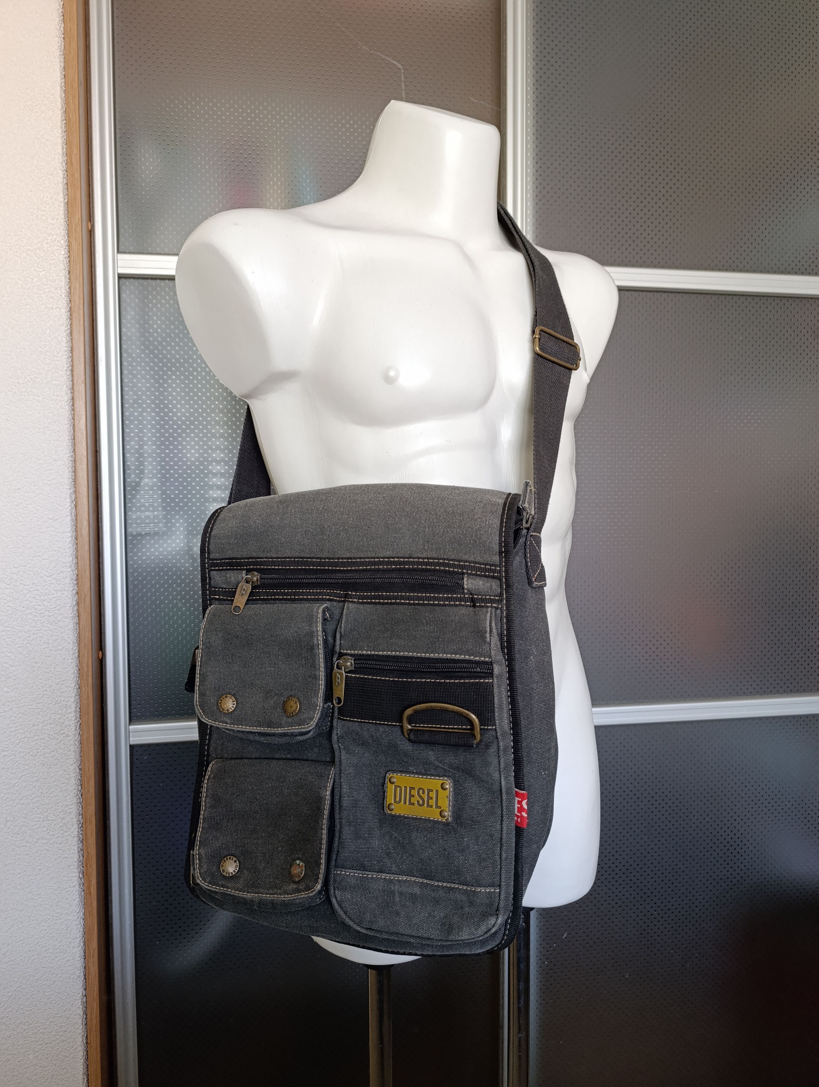 Diesel DIESEL VINTAGE MULTI POCKET MESSENGER BAG Size ONE SIZE - 2 Thumbnail