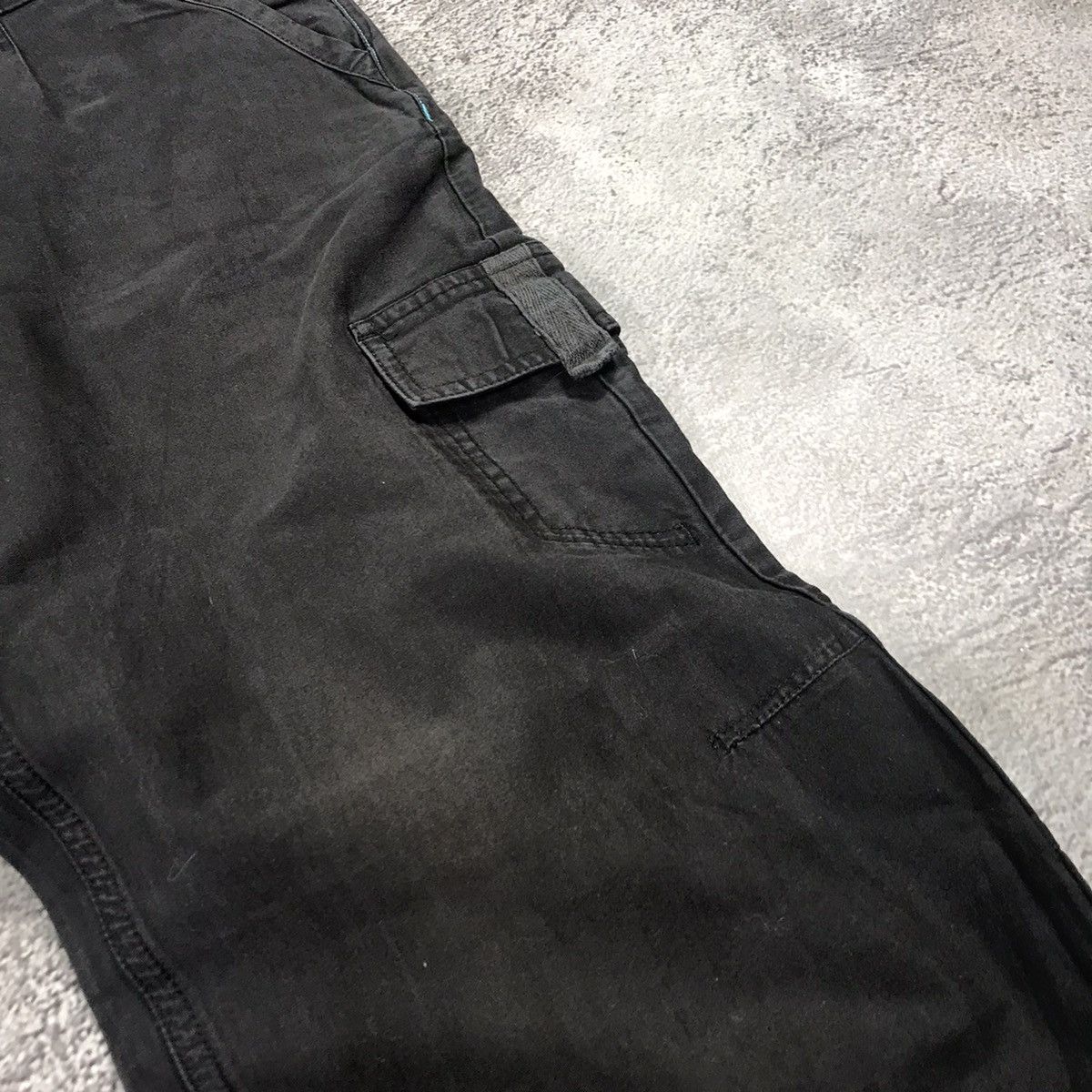 Vintage Vintage Y2K Faded Black Baggy Cargo Pants Tactical Streetwea Size 30" / US 8 / IT 44 - 4 Thumbnail