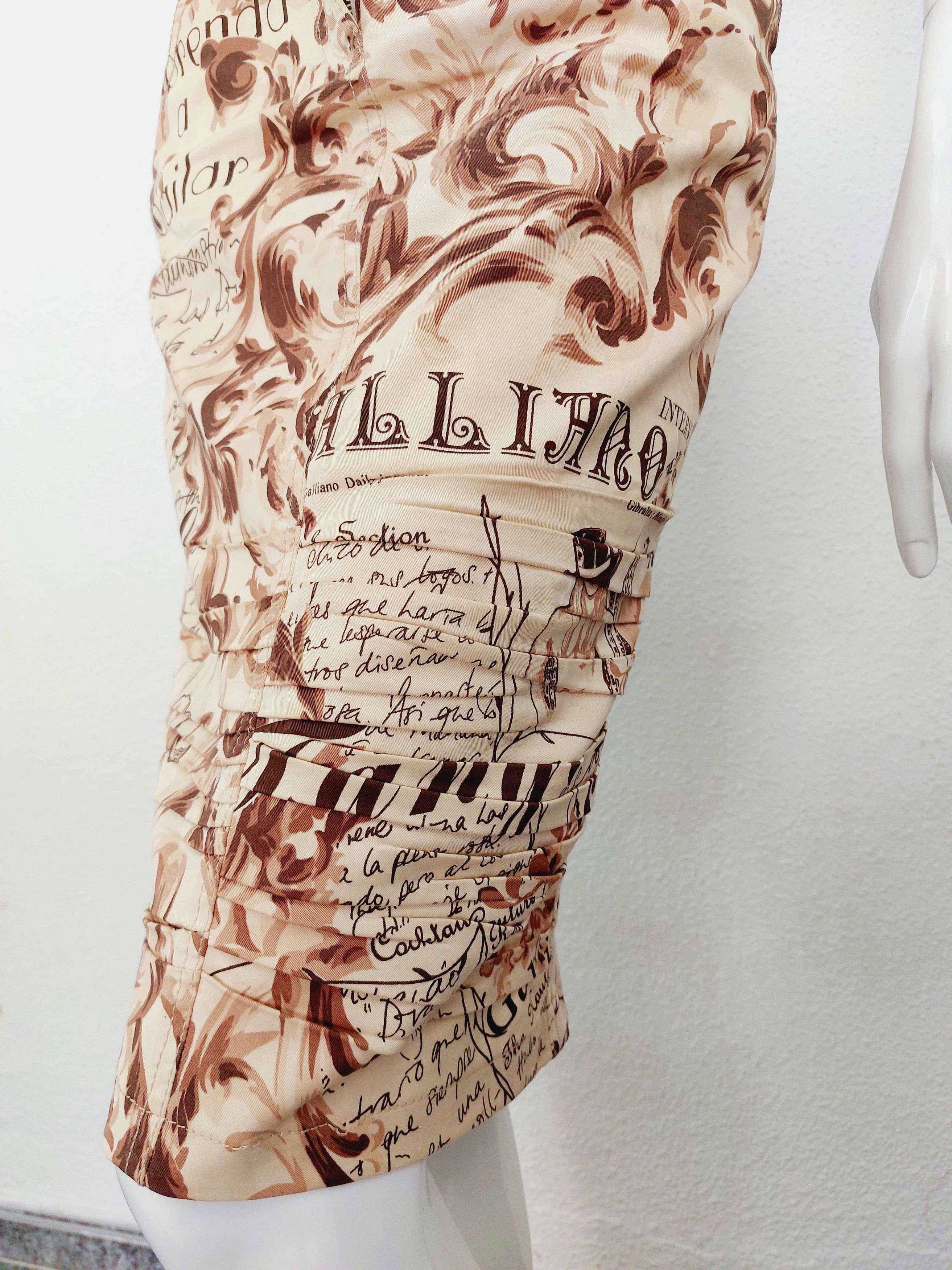 John Galliano John Galliano Gazette Runway Newspaper 2006 Midi Comic Skirt Size 27" / US 4 / IT 40 - 6 Thumbnail