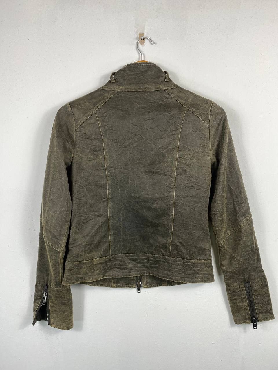 Japanese Brand japanese brand velvet jacket nice design Size S / US 4 / IT 40 - 6 Thumbnail