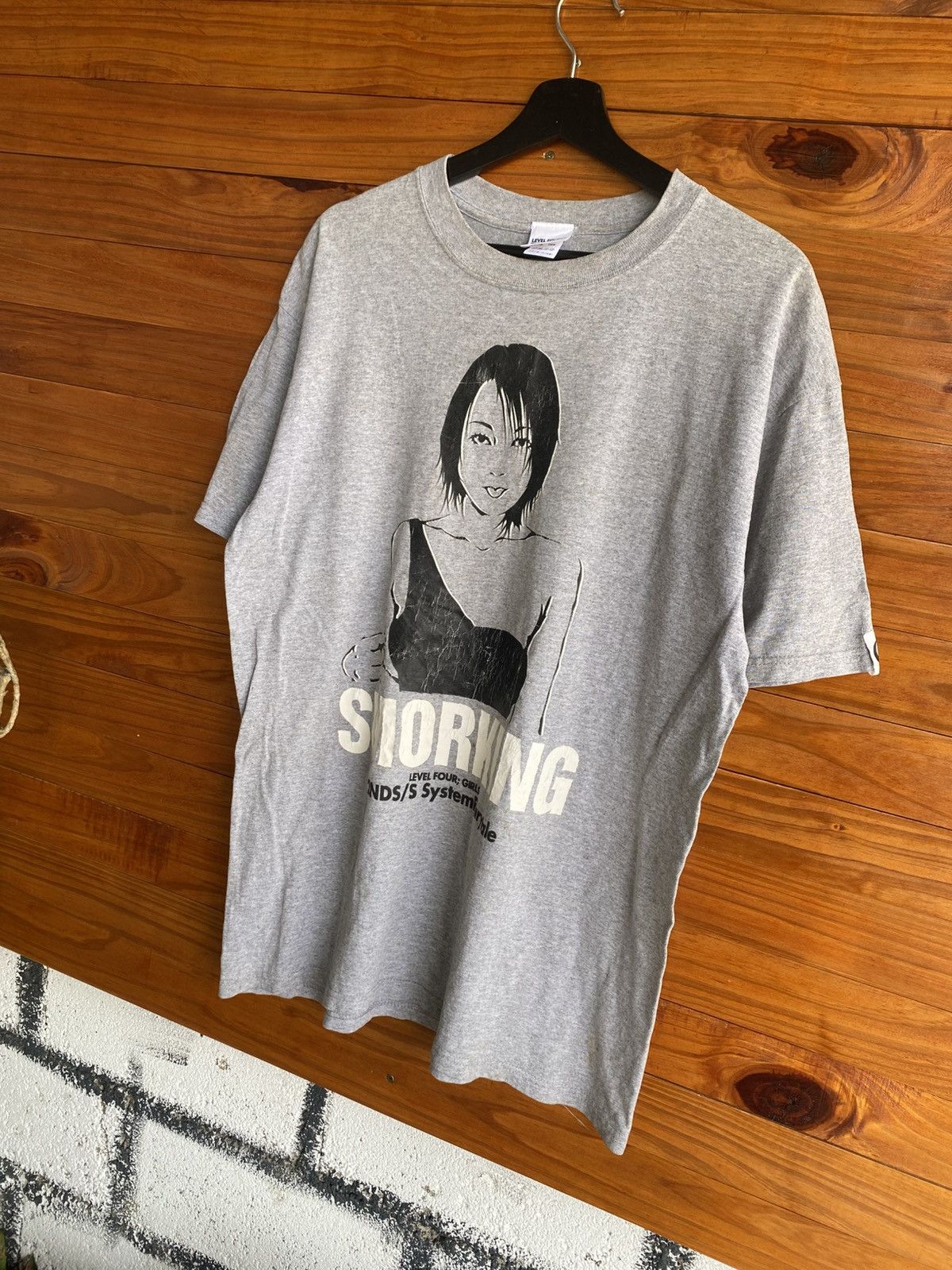 Anime Vintage Level Four Graphic T-Shirt – Grey Anime Print Tee Size US L / EU 52-54 / 3 - 4 Thumbnail