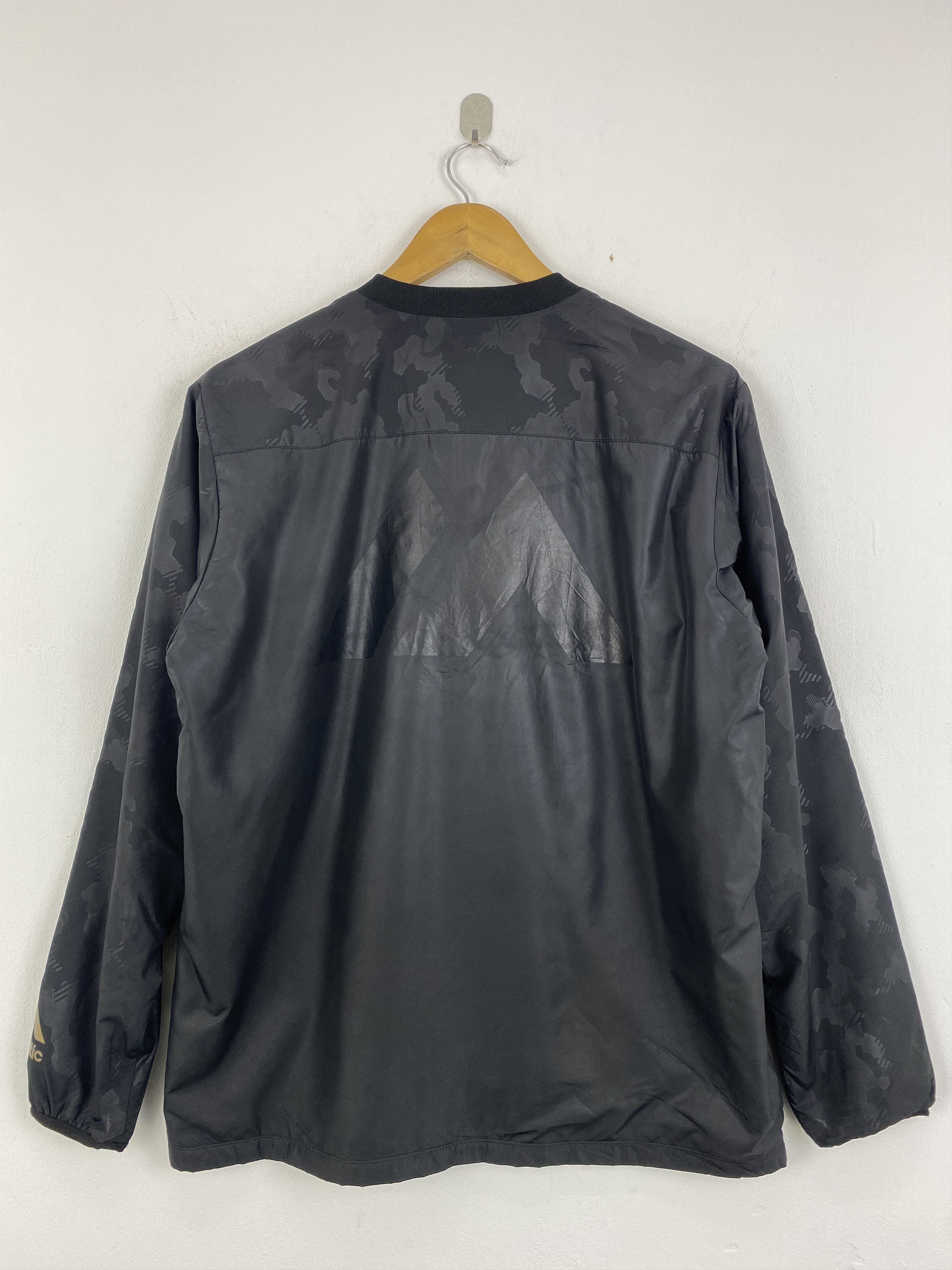 Majestic Vintage Majestic Big Logo Black Pullover Jacket JA0155 Size US XL / EU 56 / 4 - 1 Thumbnail