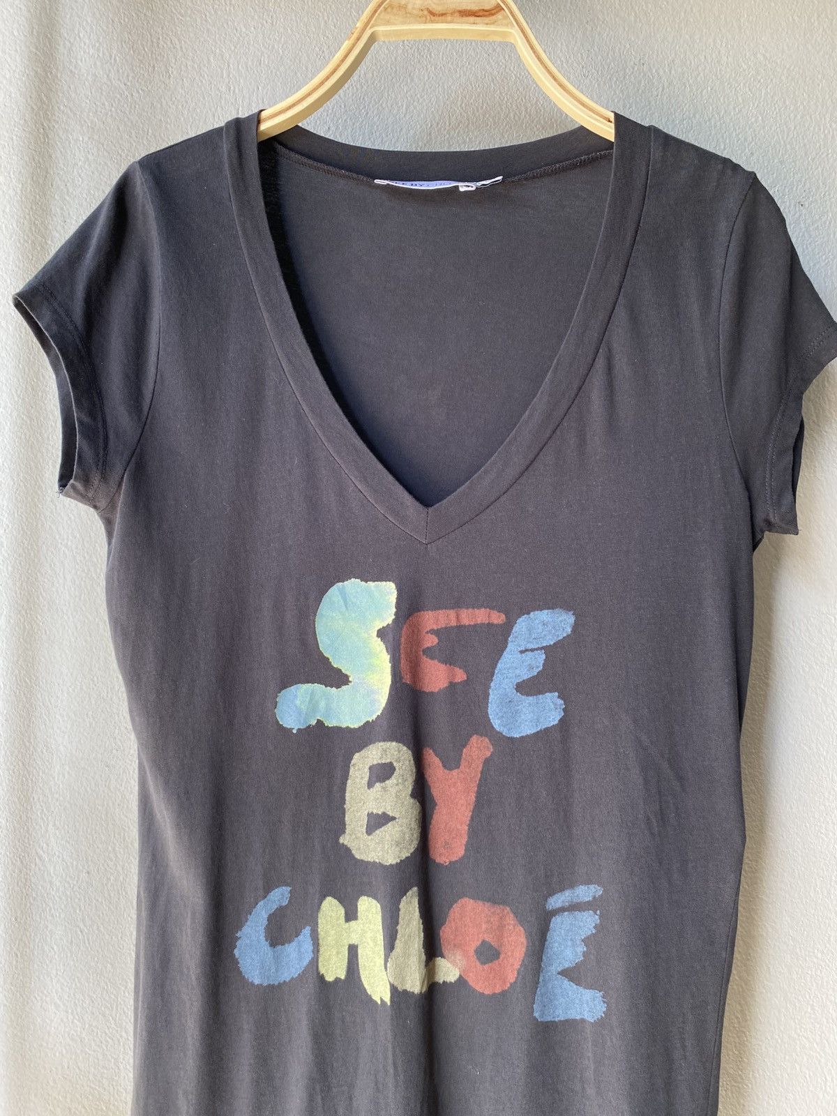 See by Chloe SEE BY CHLOÉ Women V-Neck Logo T-Shirt. Size S / US 4 / IT 40 - 3 Thumbnail