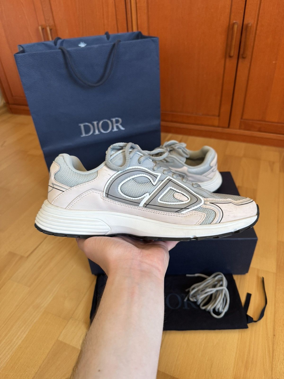 Dior Dior B30 Countdown Elephant Grey Light Pink Size US 10 / EU 43 - 4 Thumbnail
