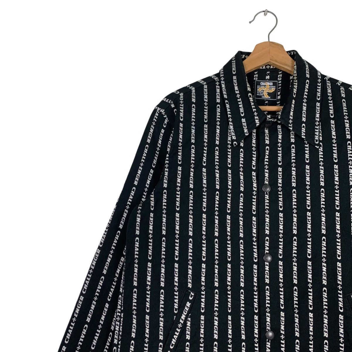 CHALLENGER CHALLENGER All Over Striped Logo Casual Jacket #1289-C58 Size US M / EU 48-50 / 2 - 6 Thumbnail