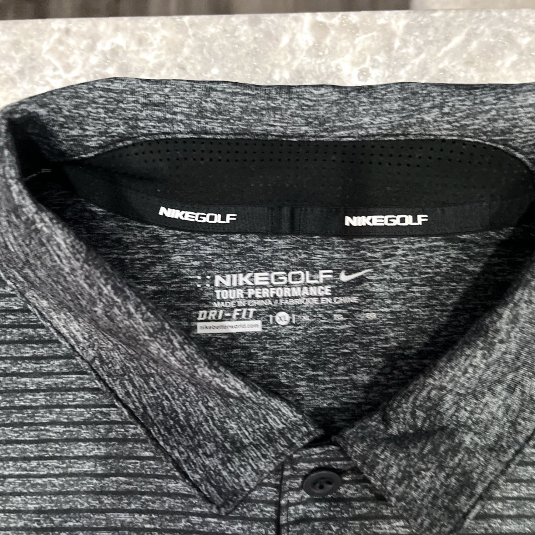 Nike Nike Zonal Cooling Polo Shirt Men XL Black Gray Striped Golf Performance Breathable Quick Dry Moisture-Wicking Polo Shirt Size US XL / EU 56 / 4 - 4 Thumbnail