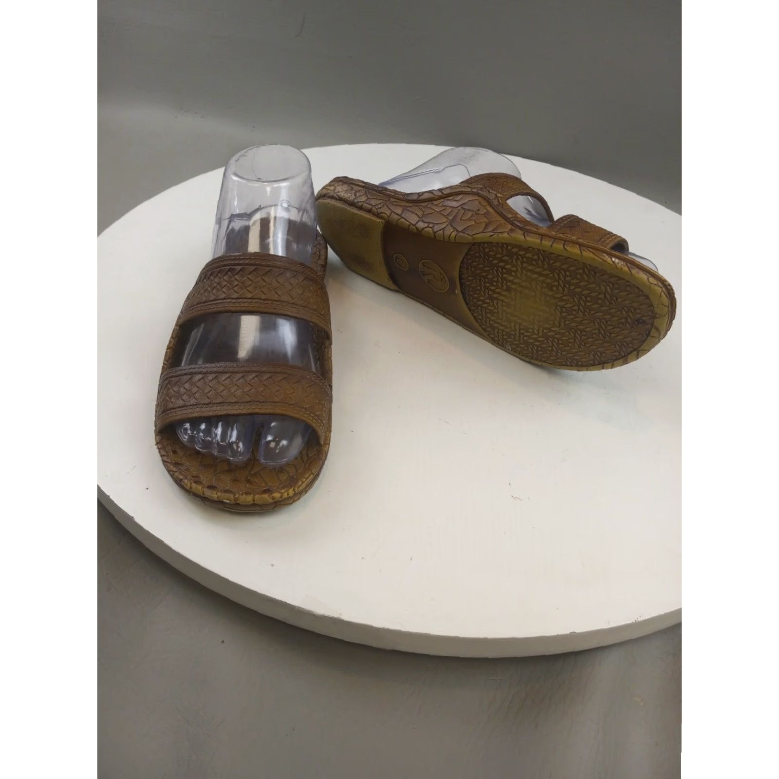 Vintage Rockin Footwear Sandal Slide Women's Size 8 Brown PVC Textured Boho Slip-On Sandal Bohemian Straps Size US 6 / IT 36 - 8 Thumbnail