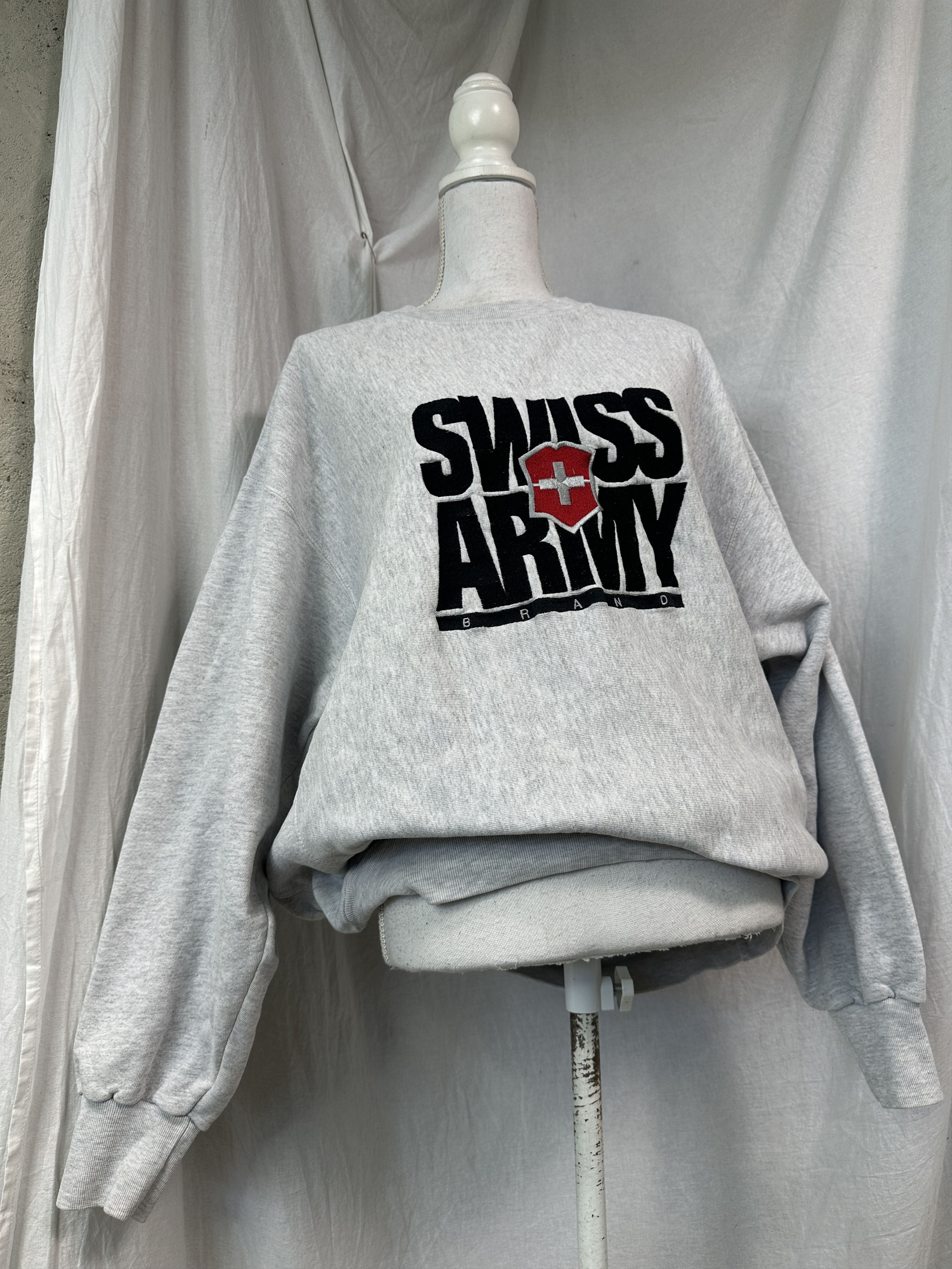 Vintage Vintage Streetwear Old School Swiss Army Sweatshirt 90s Size US XL / EU 56 / 4 - 1 Thumbnail