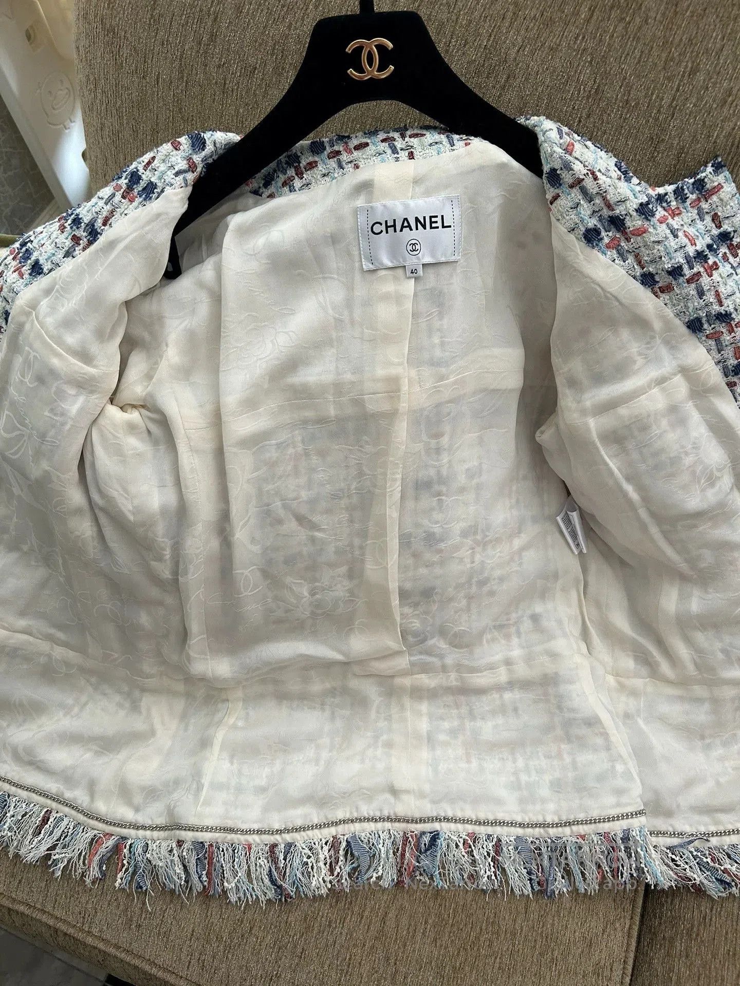 Chanel Chanel Tweed Jacket Size 40. Size US L / EU 52-54 / 3 - 2 Thumbnail
