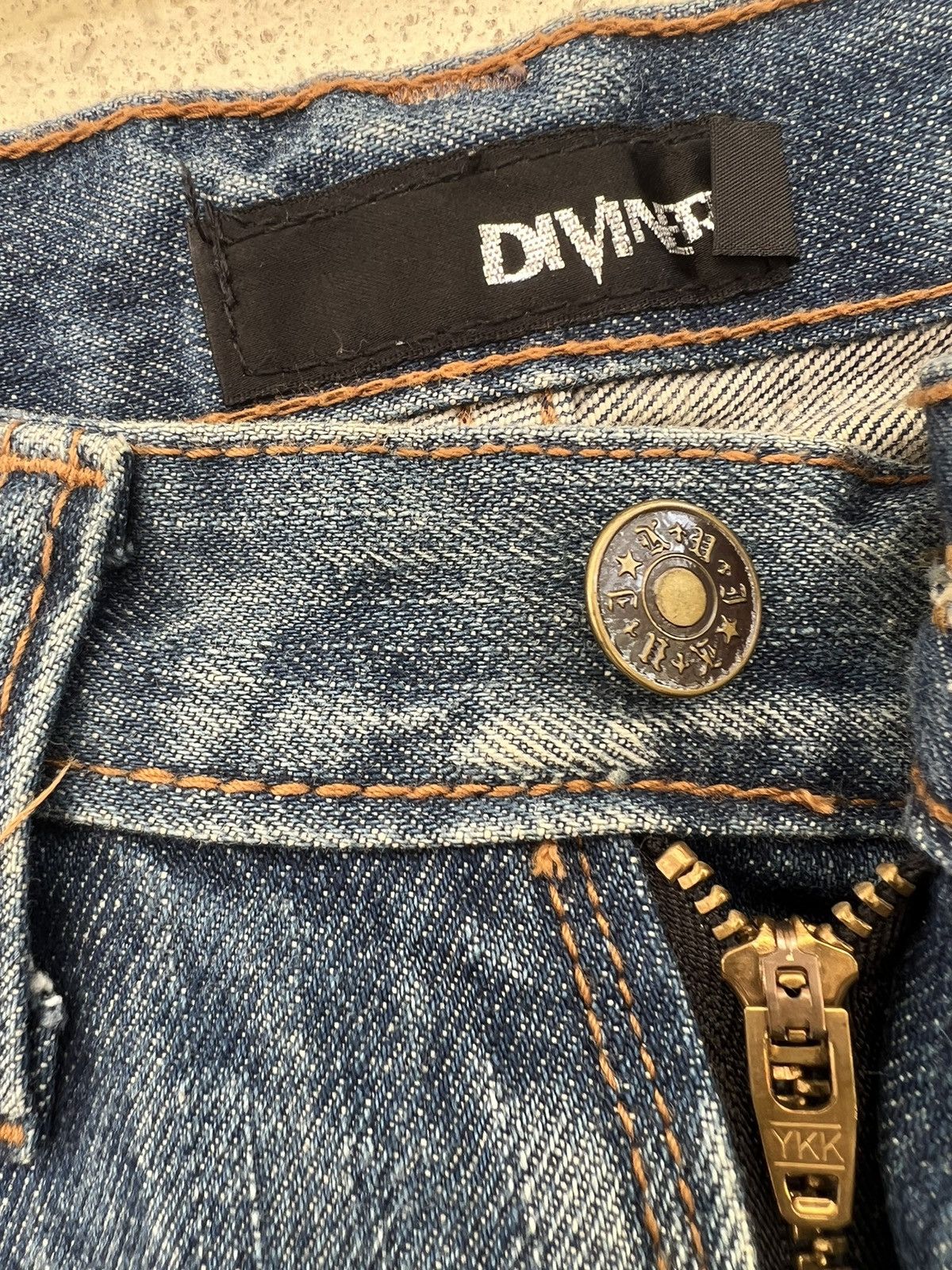 Vintage Vintage Diviner Japan Distressed Denim Flare Jeans Size US 29 - 7 Thumbnail