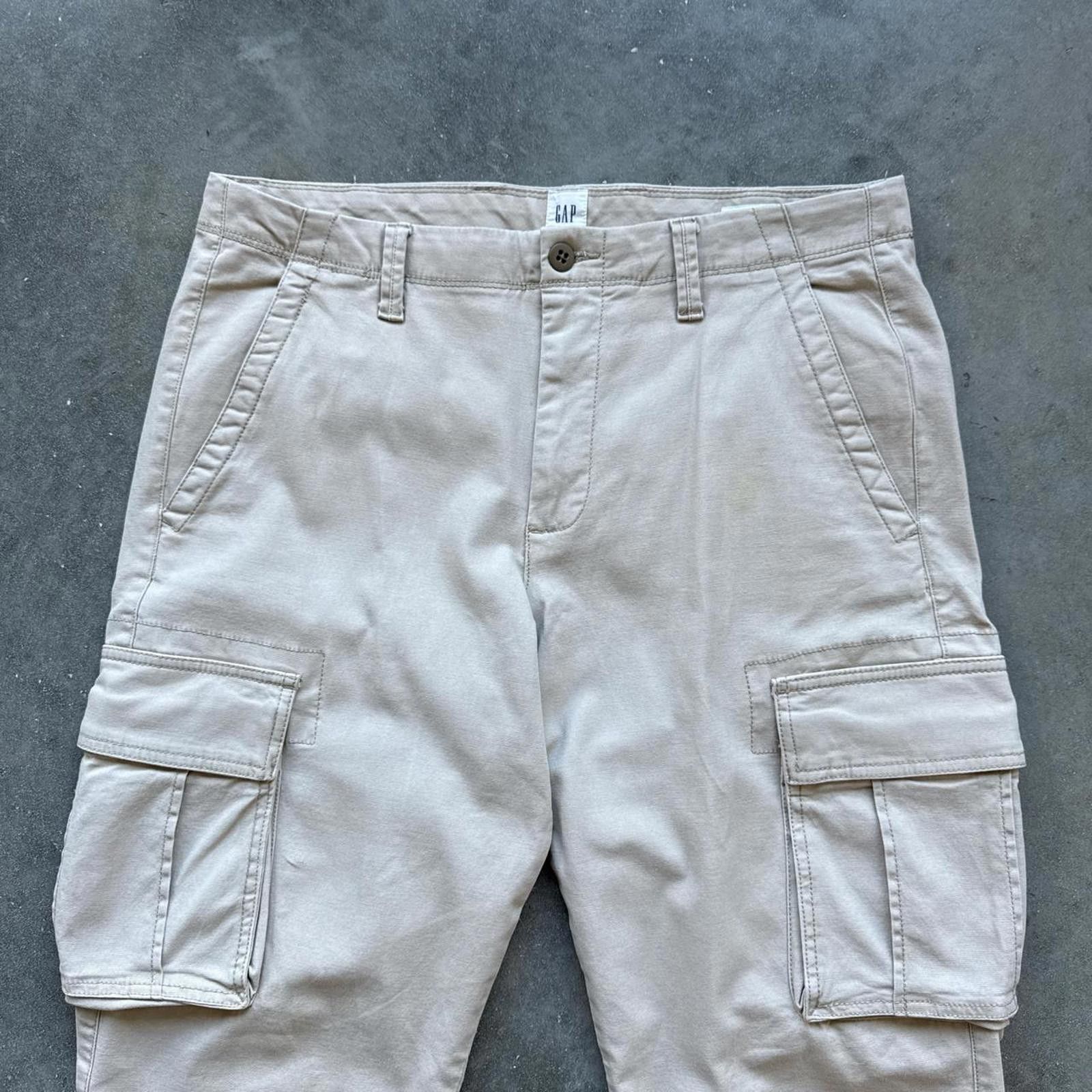 Gap Gap cream straight leg cargo pants #y2kfashion # Size US 32 / EU 48 - 3 Thumbnail