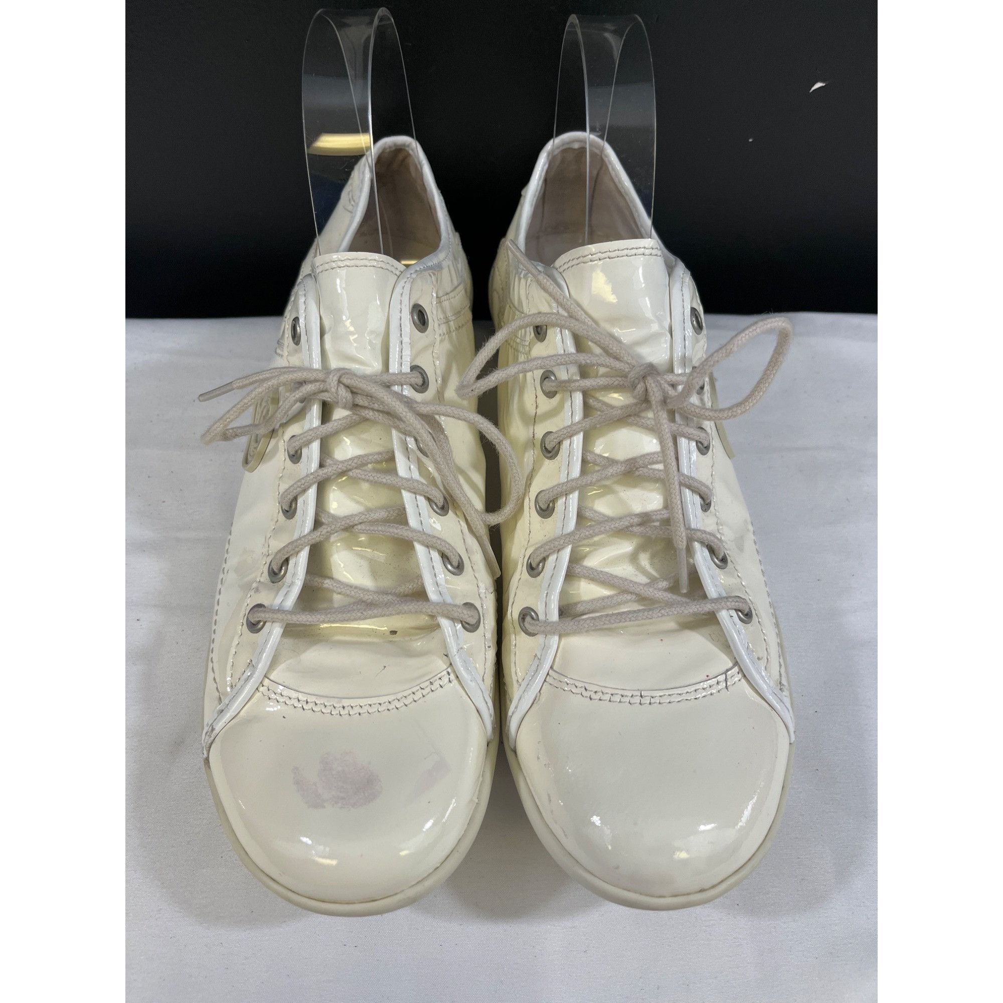 Other Pataugas Womens White Casual Sneakers Size 41 or 9 SKU 6523 Size US 9 / IT 39 - 2 Thumbnail