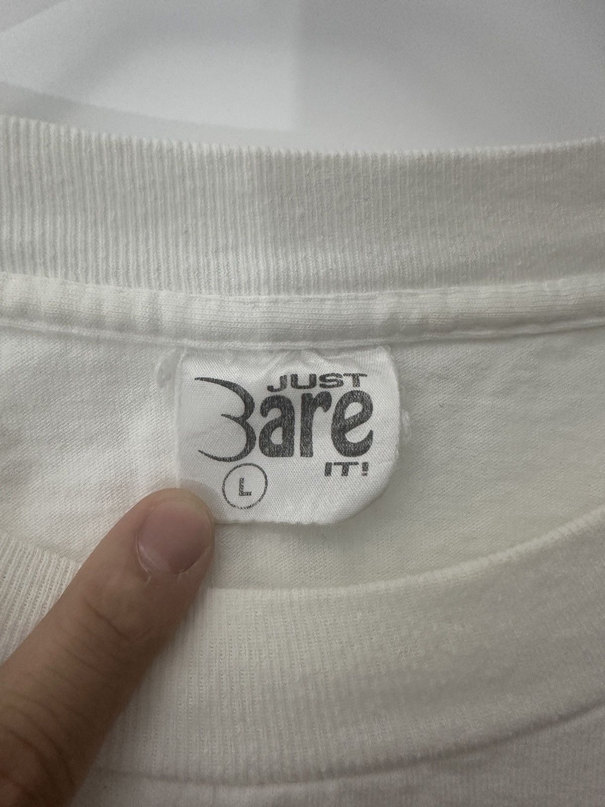 Vintage Vintage Just Bare It T-shirt Size US L / EU 52-54 / 3 - 2 Thumbnail