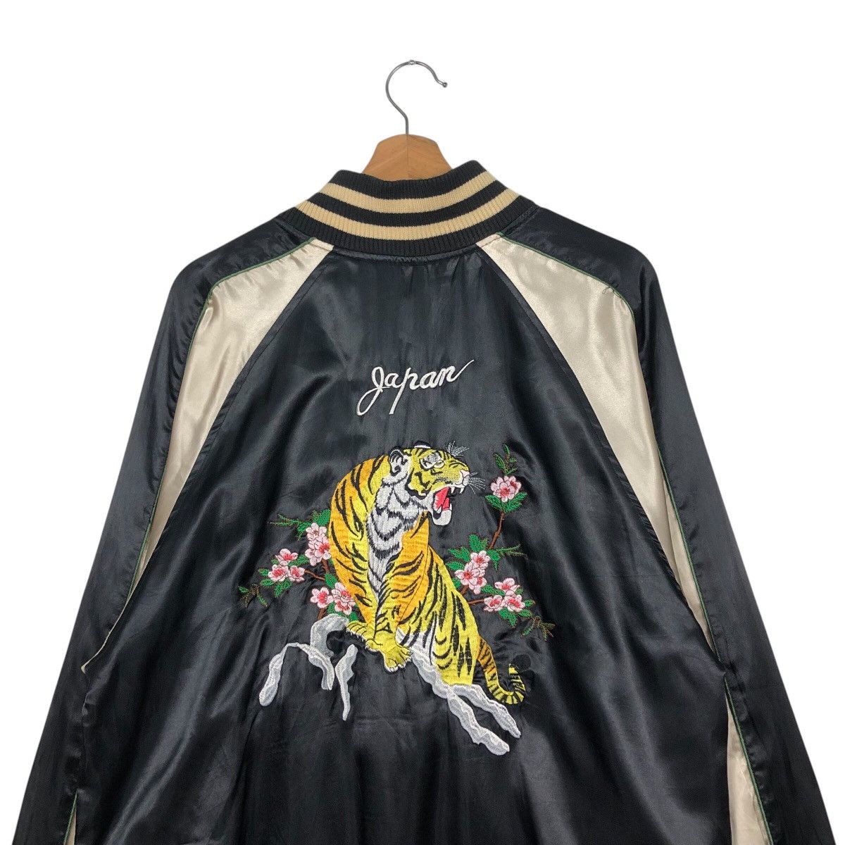 📌Vintage Sukajan Souvenir Jacket Embroidered Studio Hiro