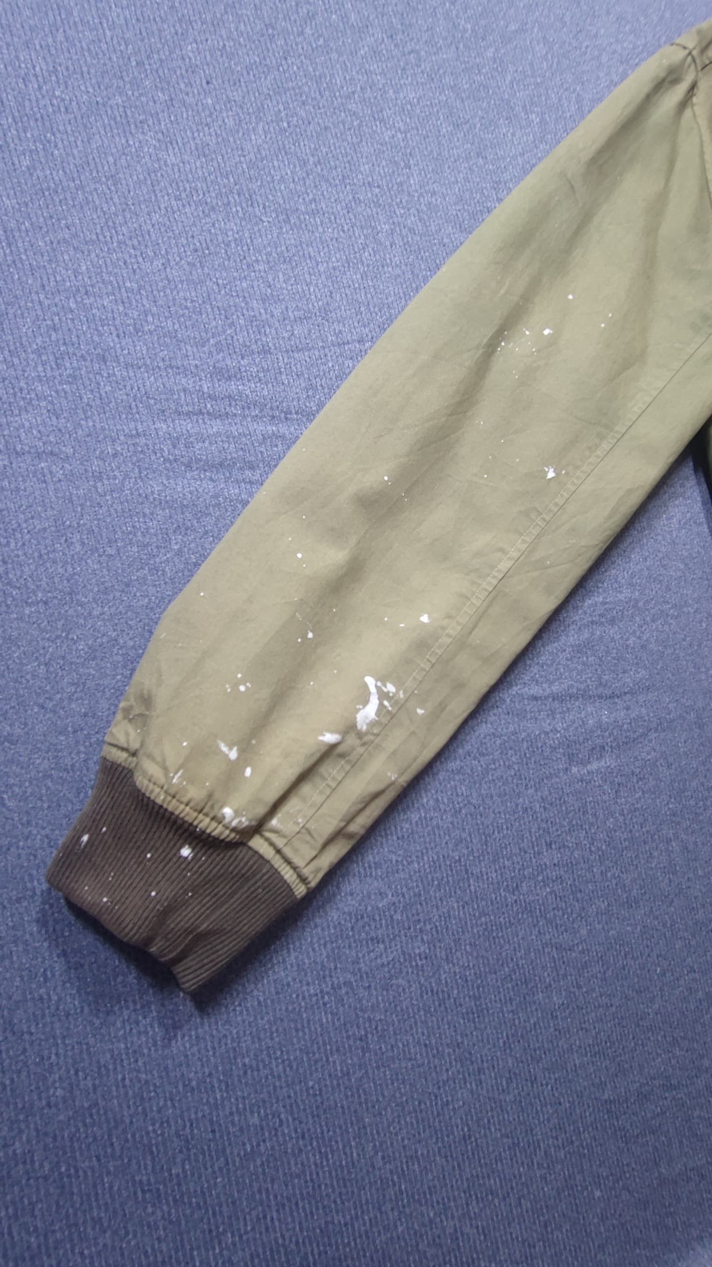 Wallace & Barnes DISTRESSED WALLACE & BARNES OLIVE GREEN ARMY BOMBER JACKET Size US L / EU 52-54 / 3 - 9 Thumbnail