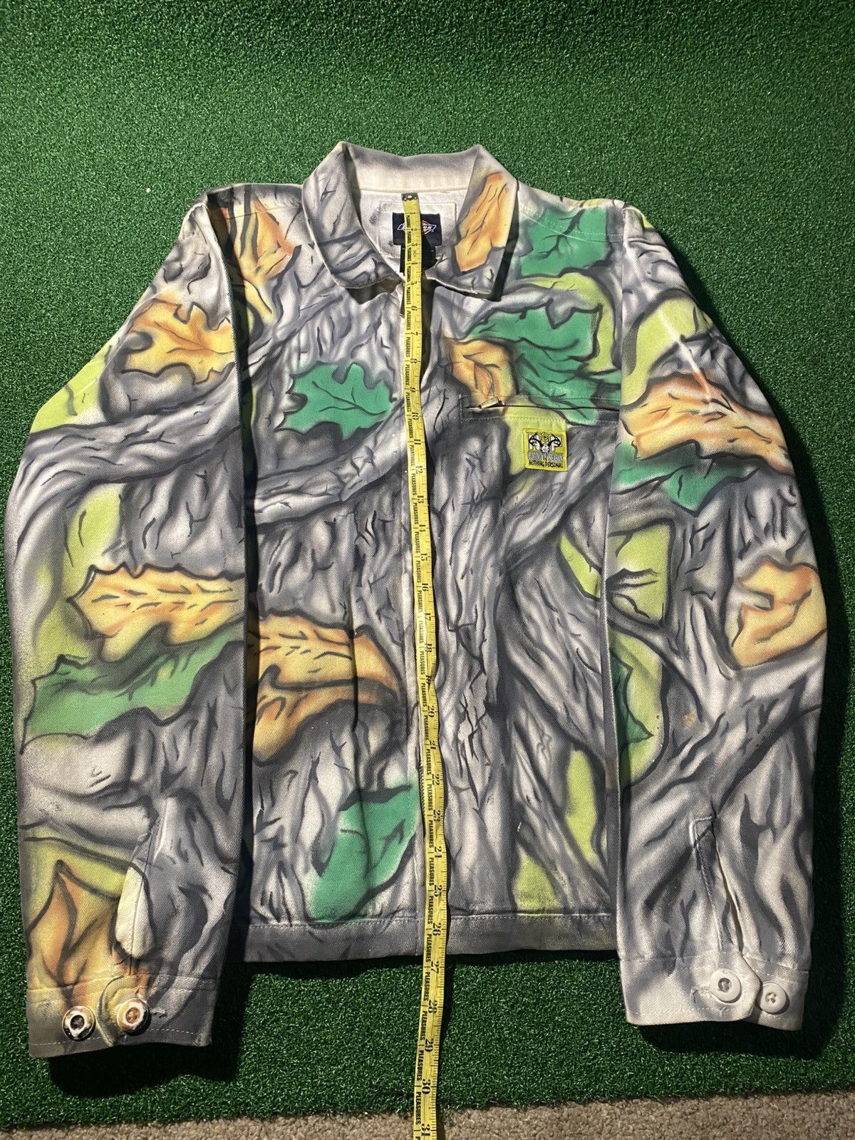 Nothing Personal Nothing Personal Airbrush camo Dickies jacket size M Size US M / EU 48-50 / 2 - 3 Thumbnail