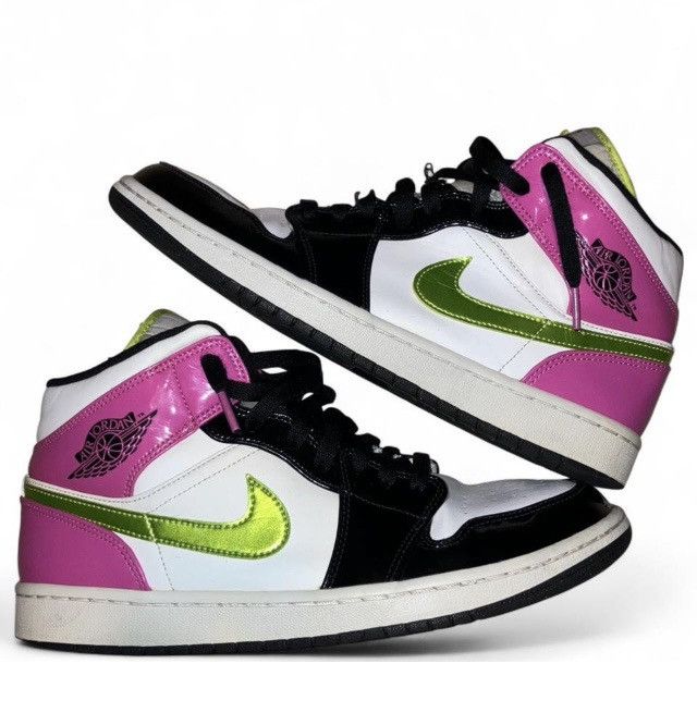 Jordan Brand Jordan 1 mid fachsia Size US 10 / EU 43 - 1 Thumbnail